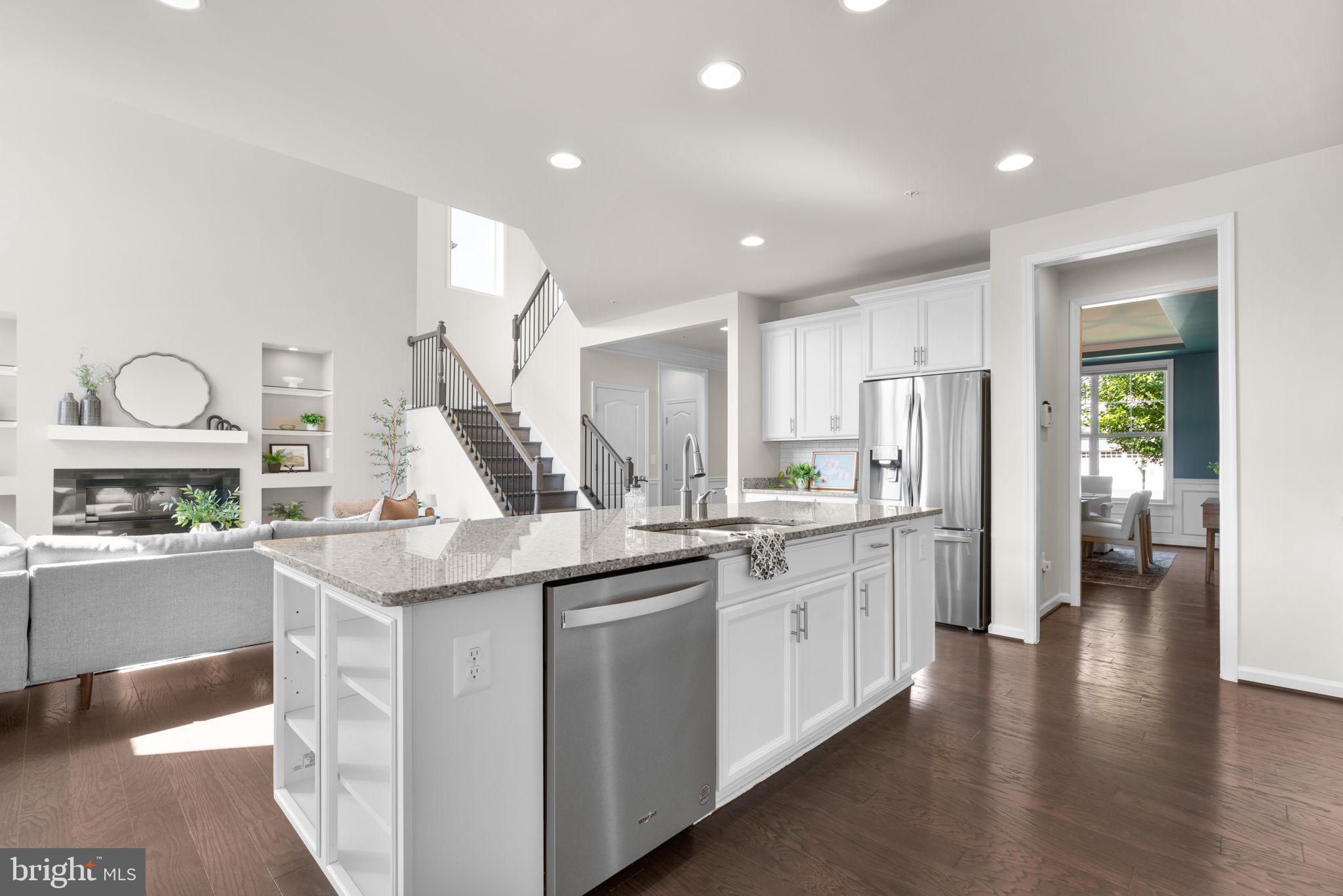 2414 Valley View Way