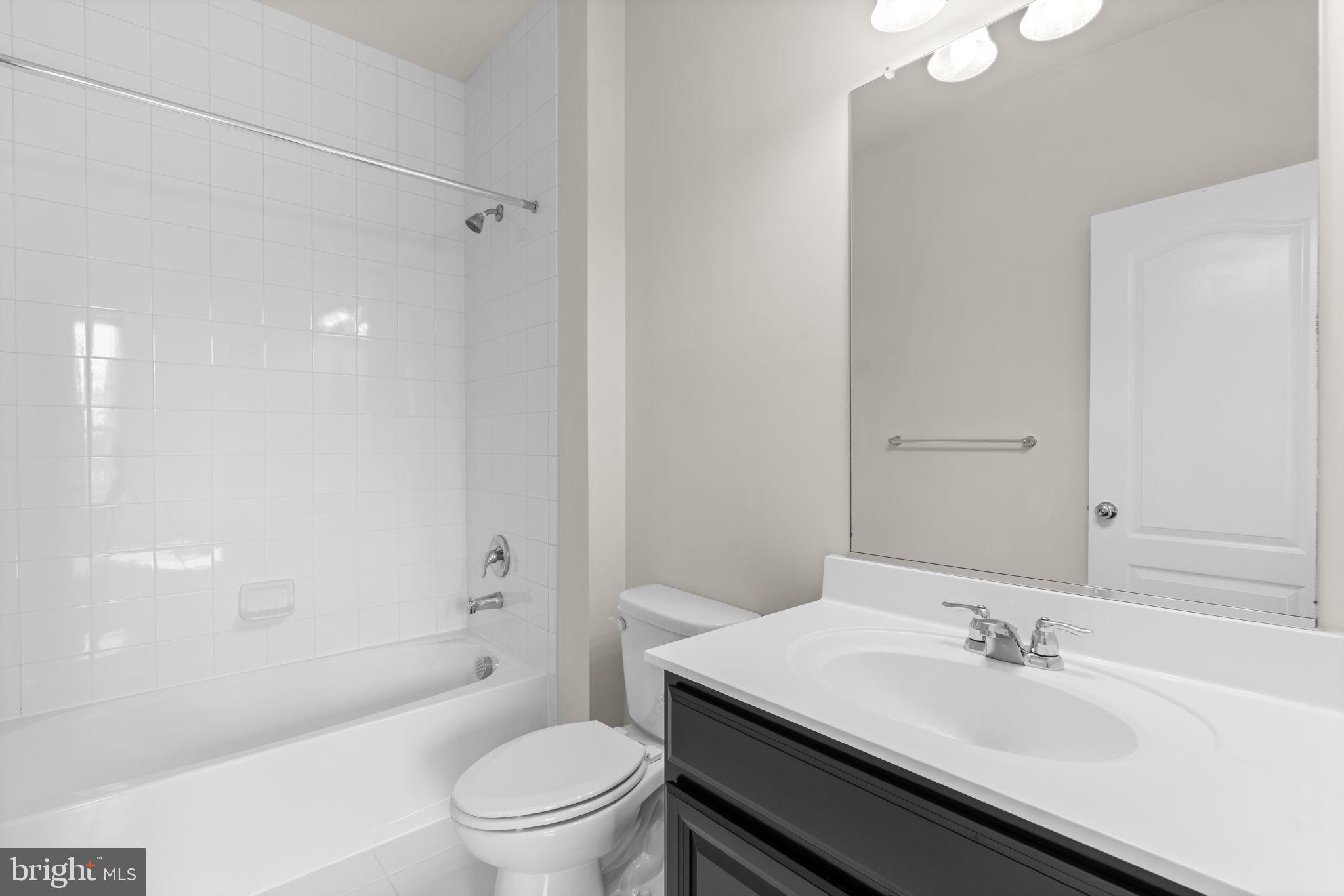 2414 Valley View Way