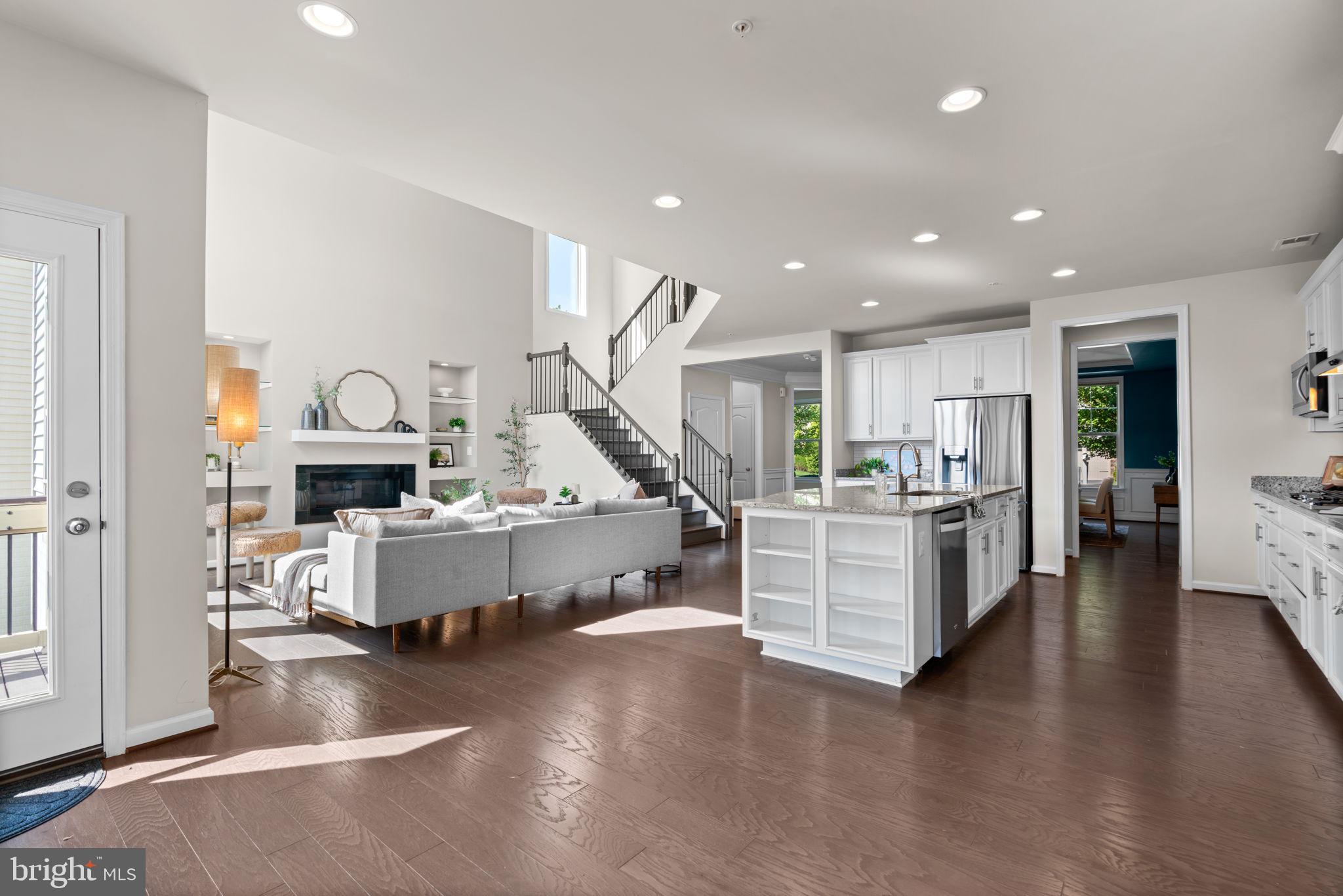 2414 Valley View Way