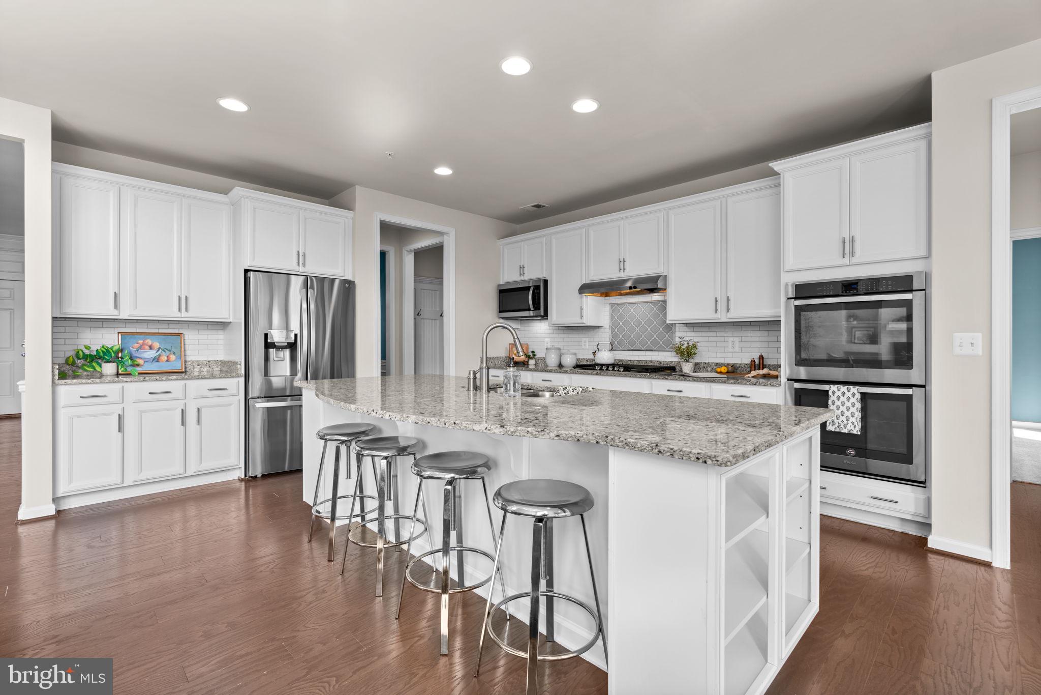 2414 Valley View Way