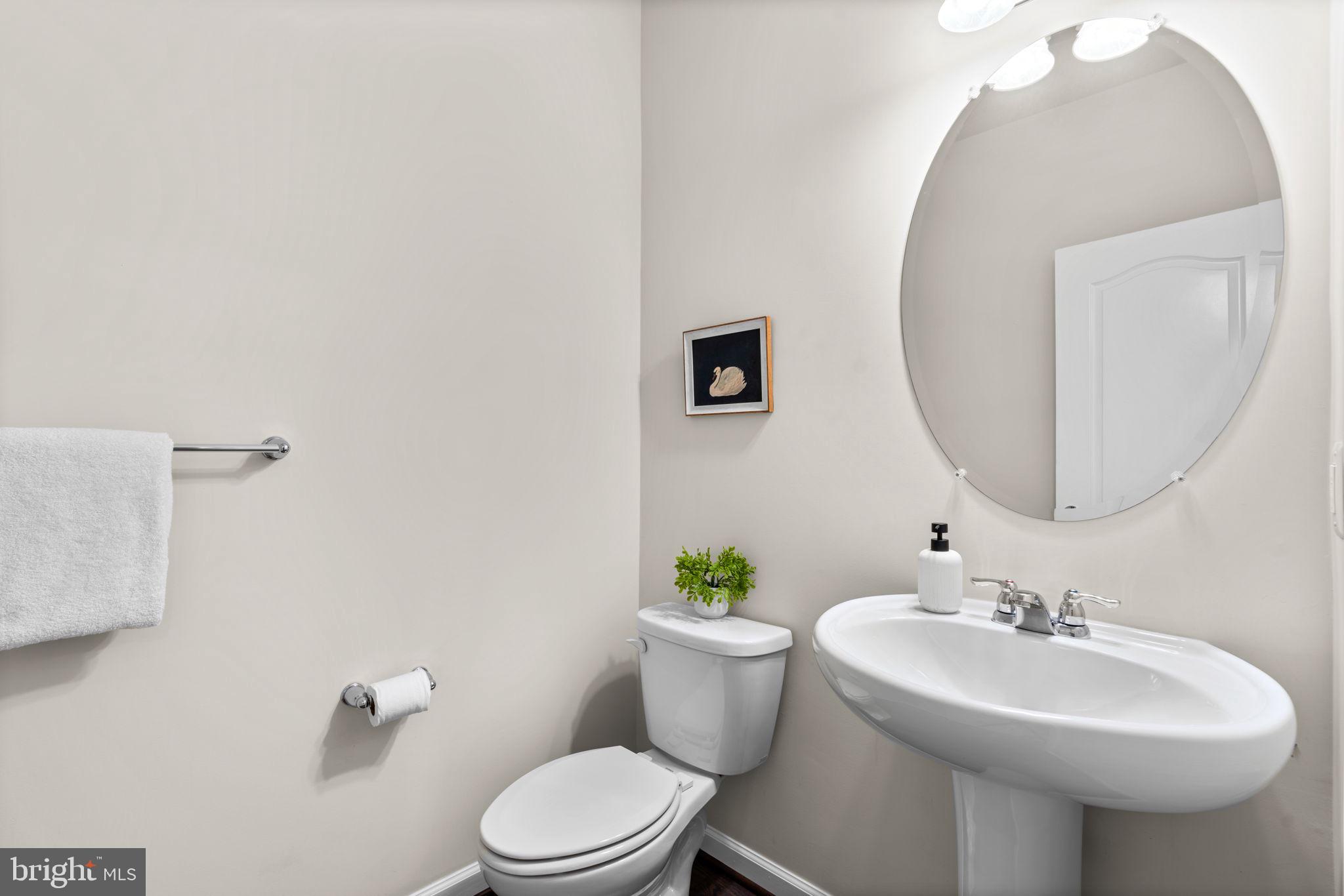 2414 Valley View Way