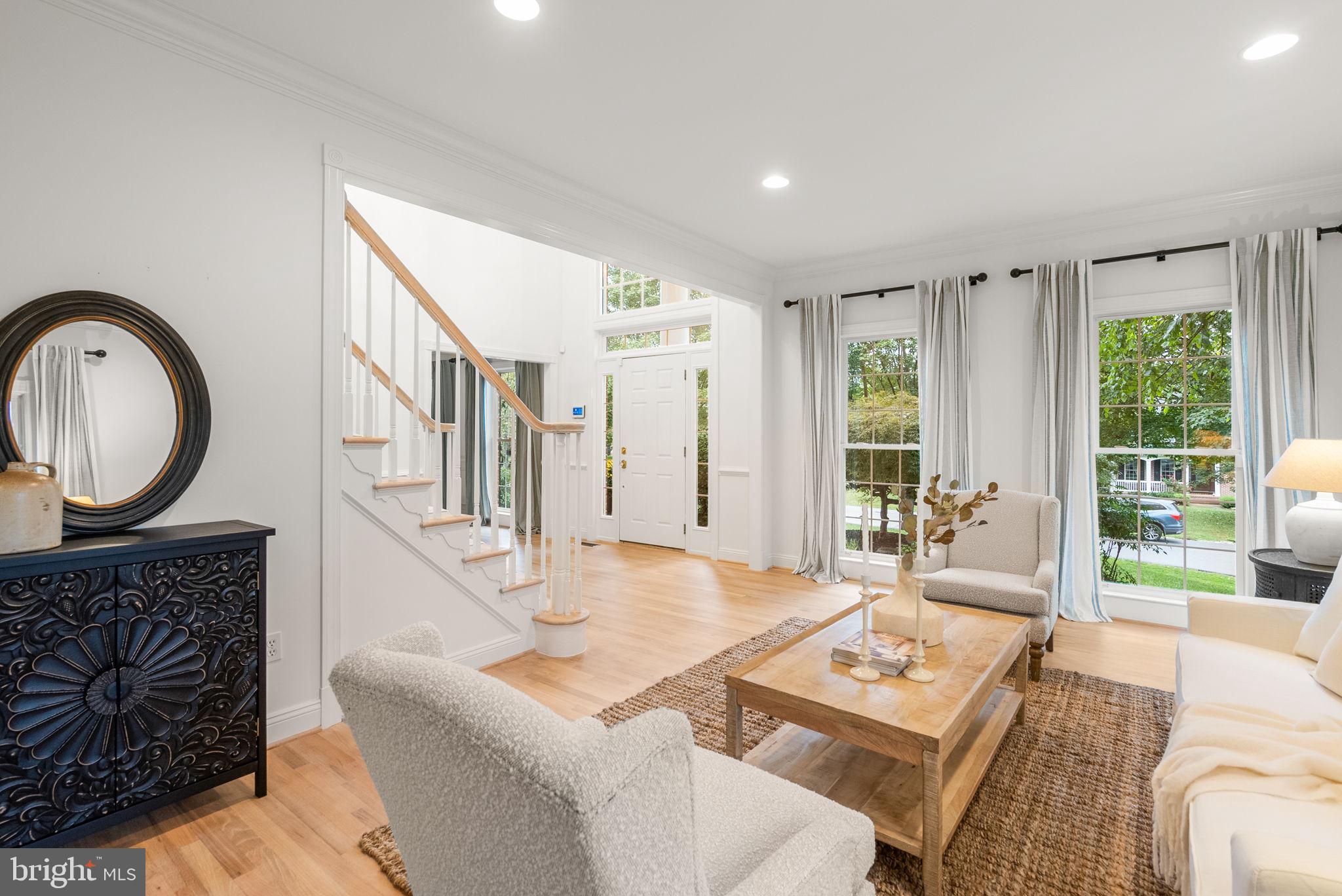 10312 KINGSWAY COURT