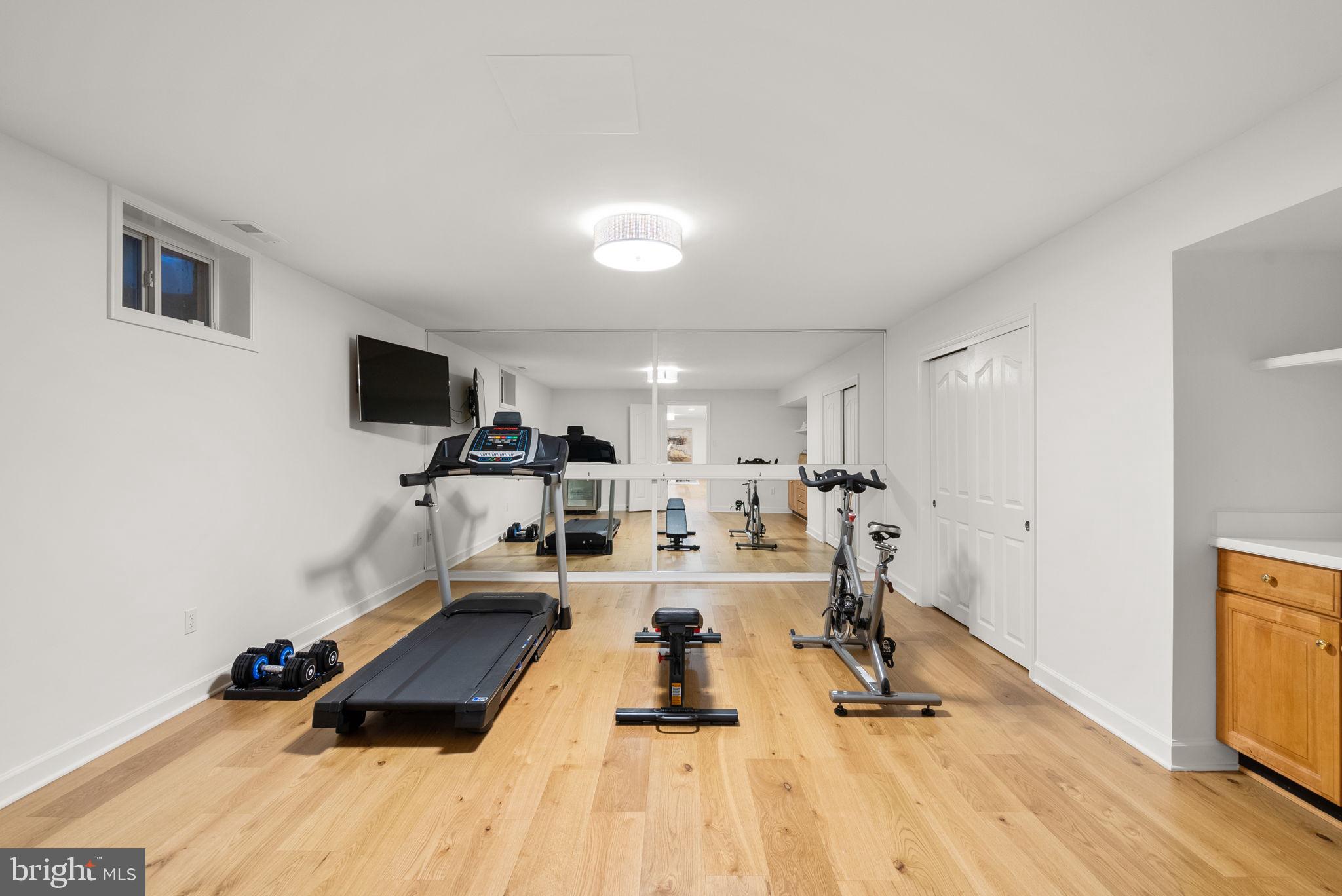 10312 KINGSWAY COURT