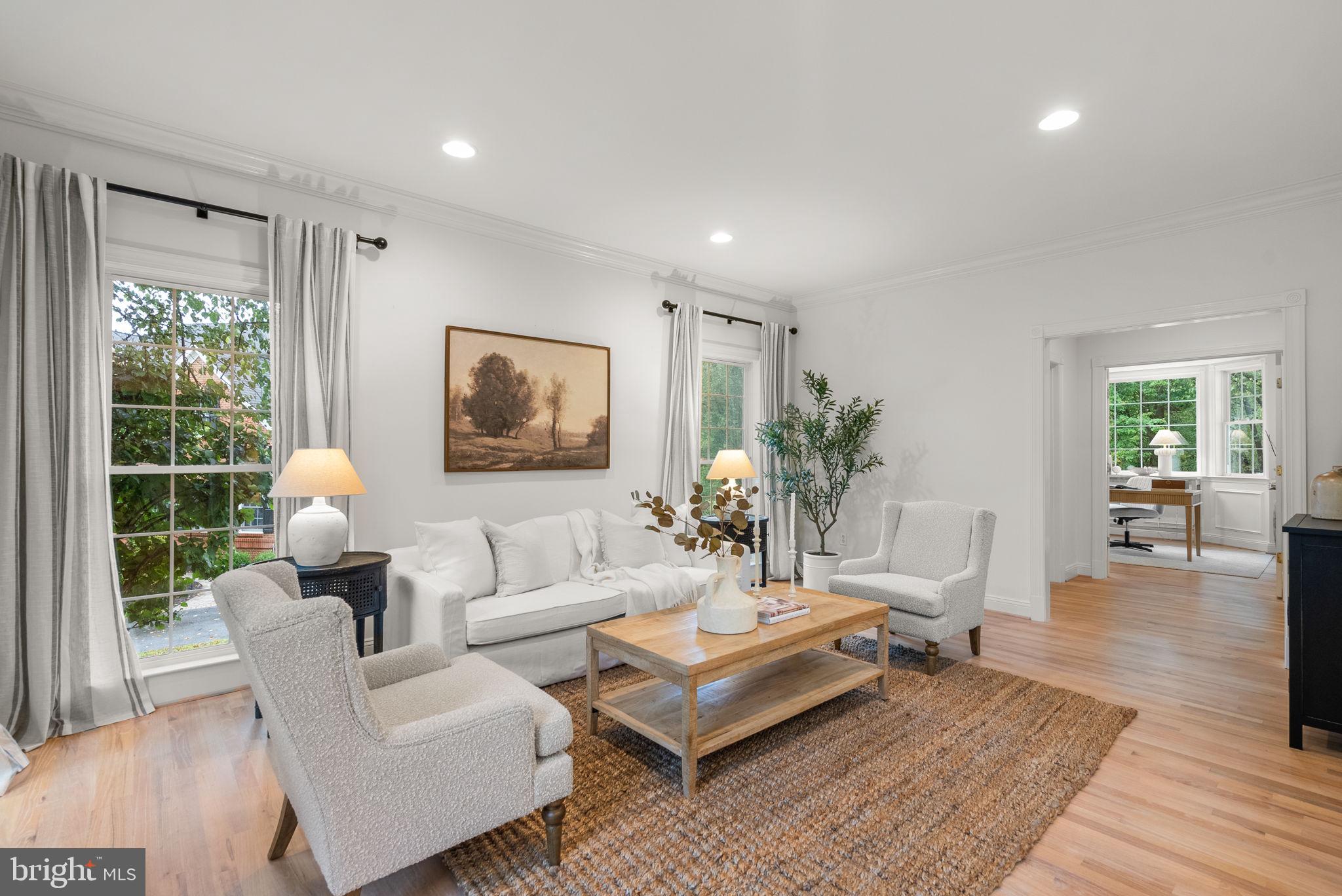 10312 KINGSWAY COURT