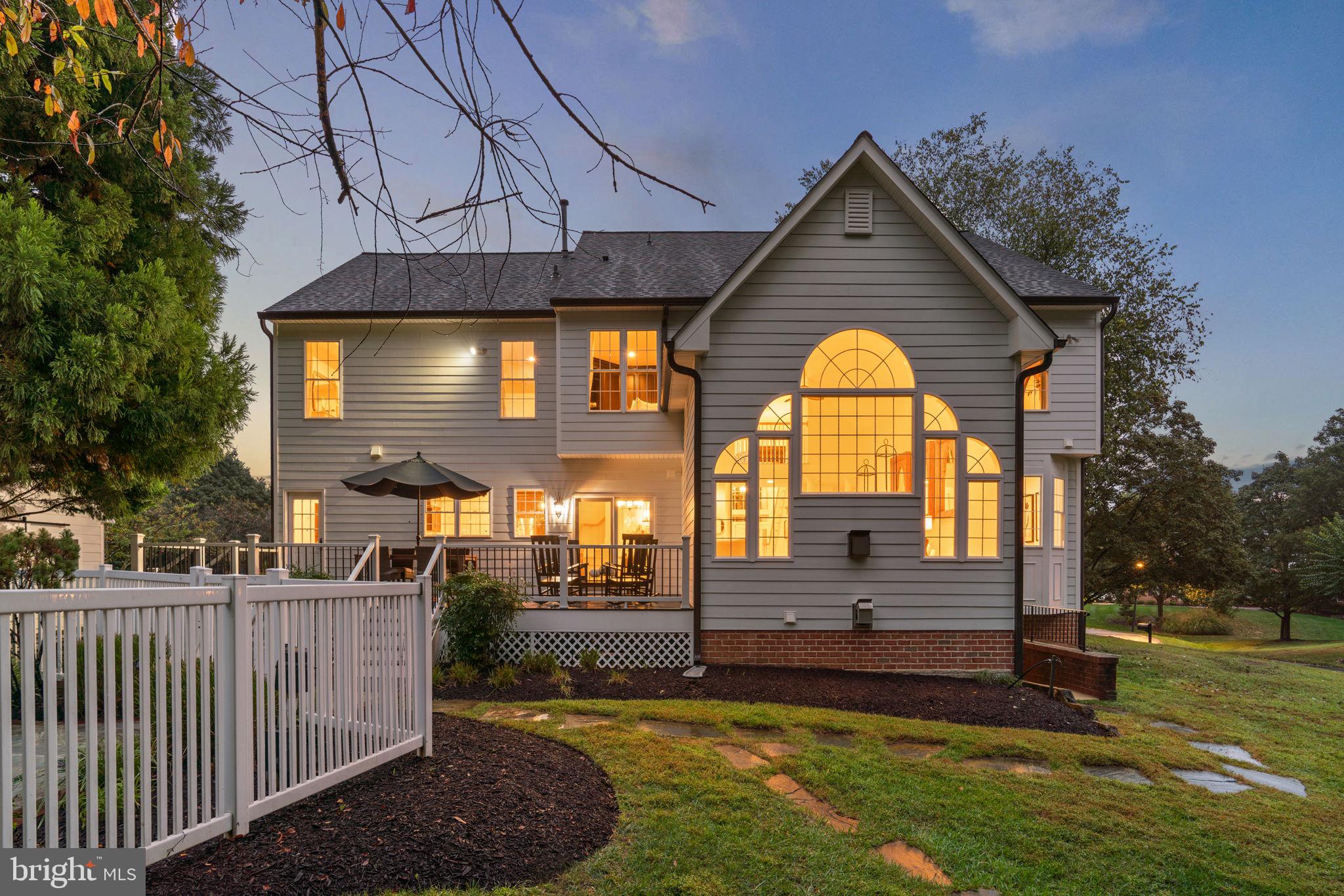 10312 KINGSWAY COURT