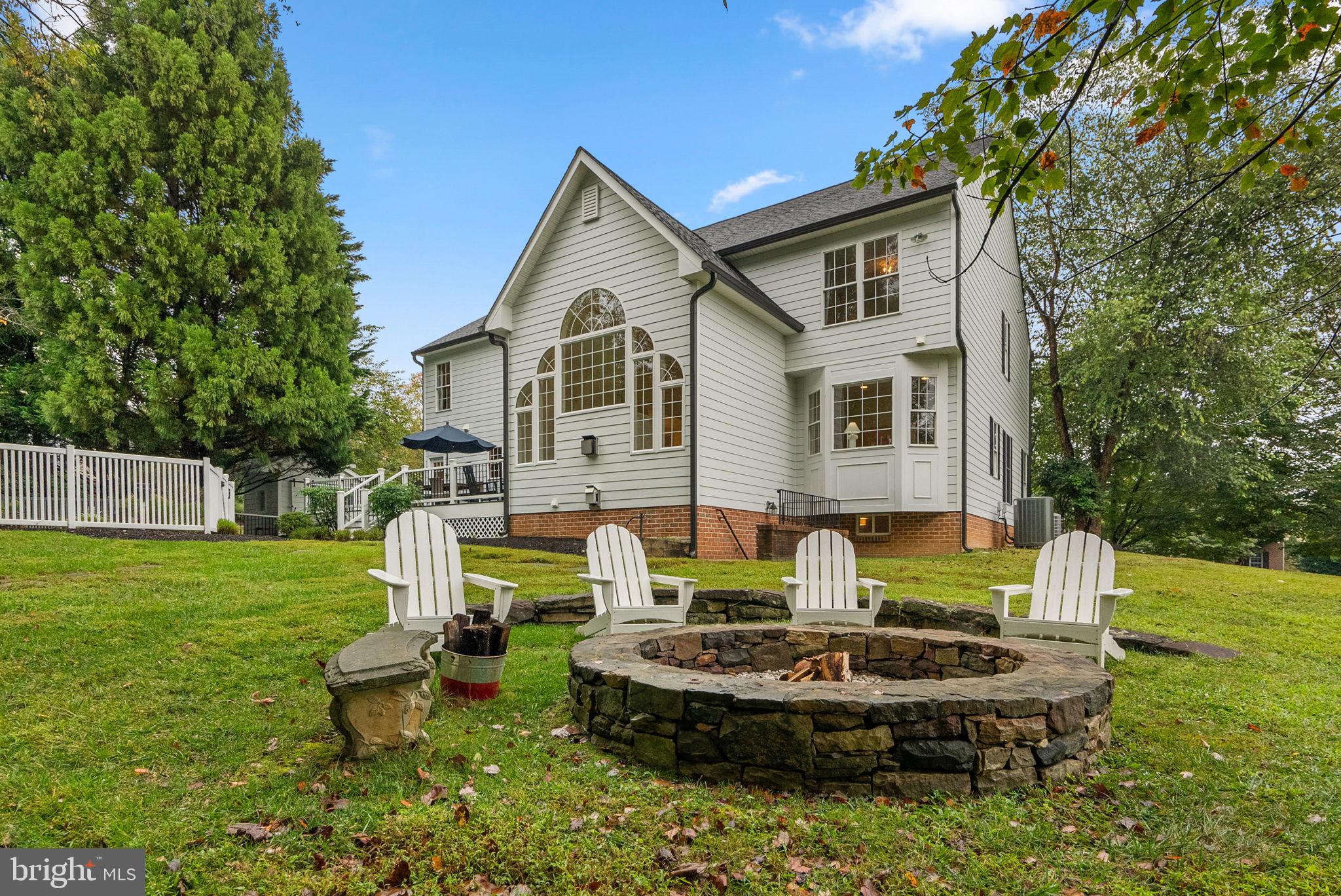 10312 KINGSWAY COURT