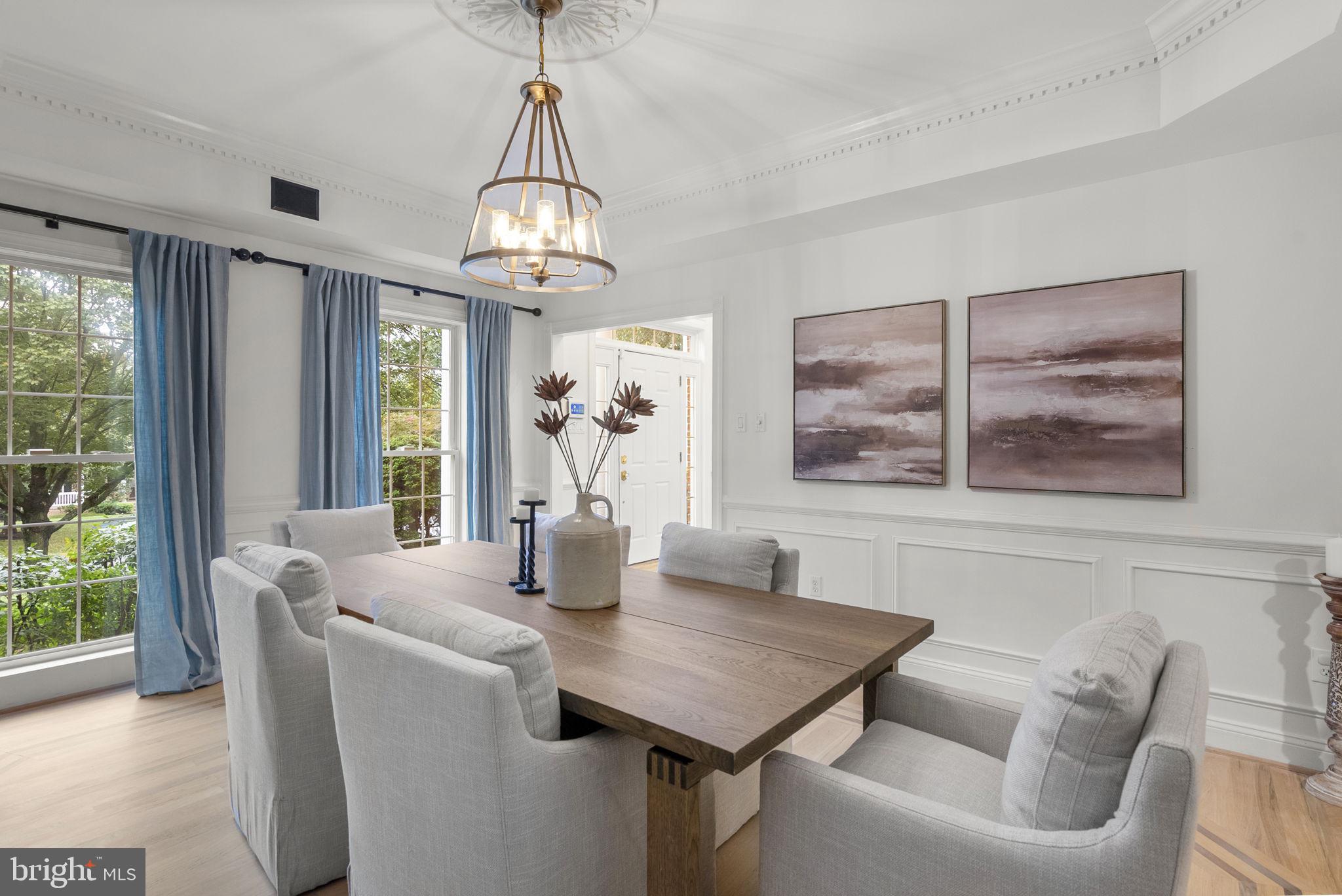 10312 KINGSWAY COURT