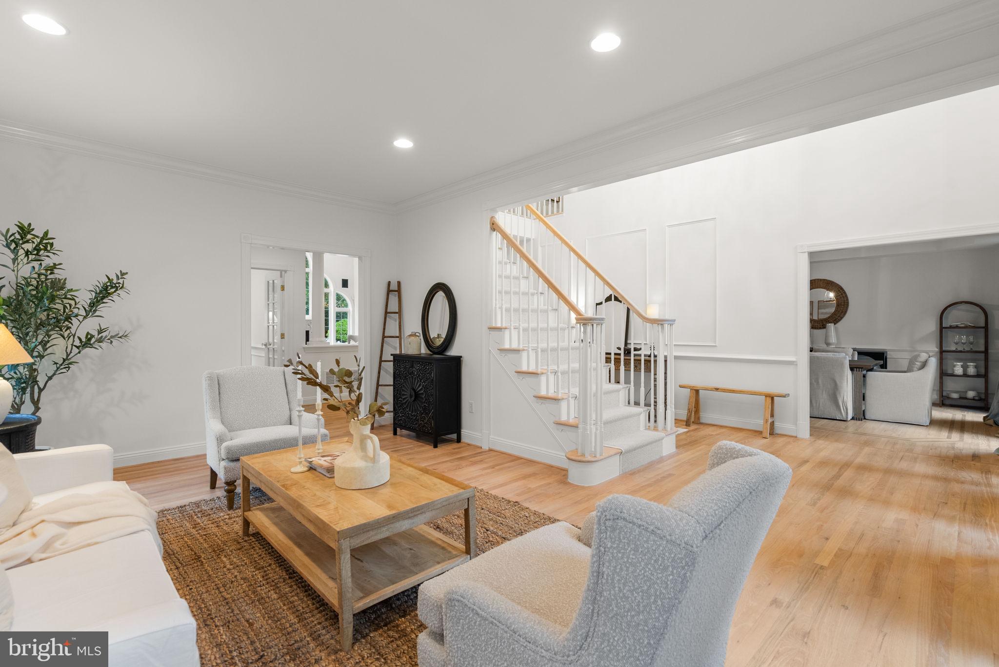 10312 KINGSWAY COURT