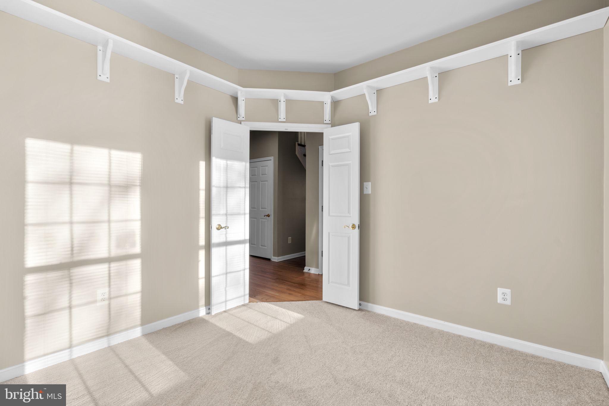 5213 TALBOTS LANDING