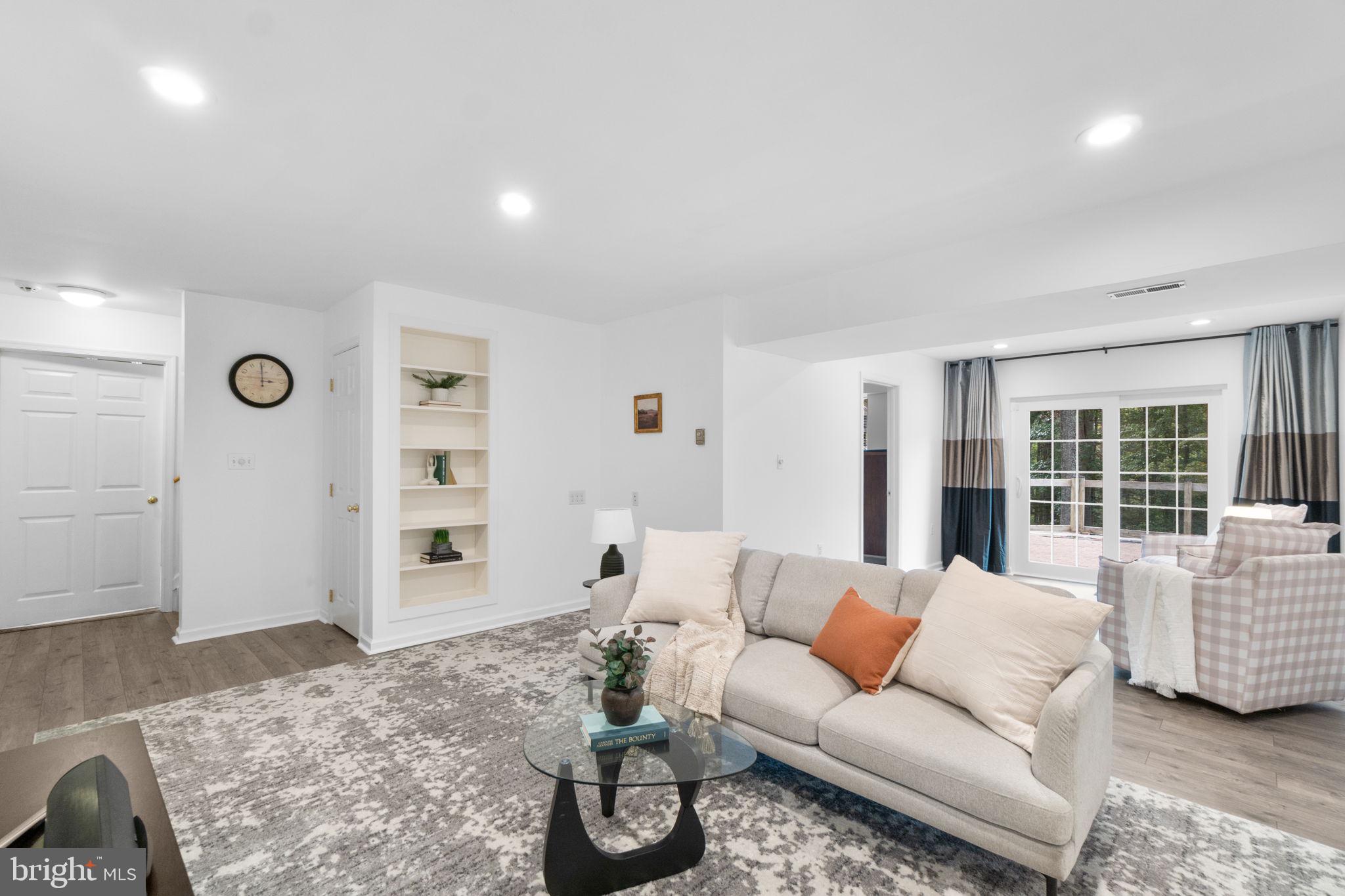 10655 BREEZEWOOD DRIVE