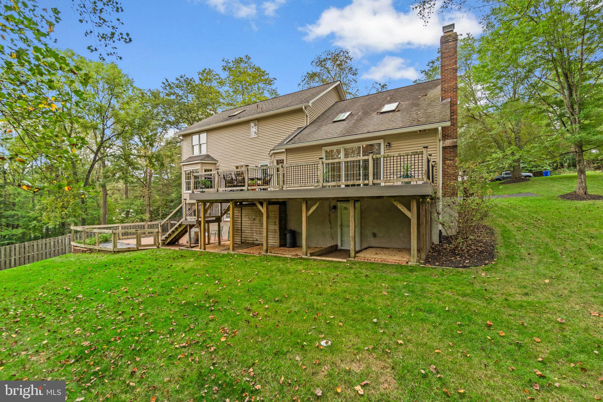 10655 BREEZEWOOD DRIVE