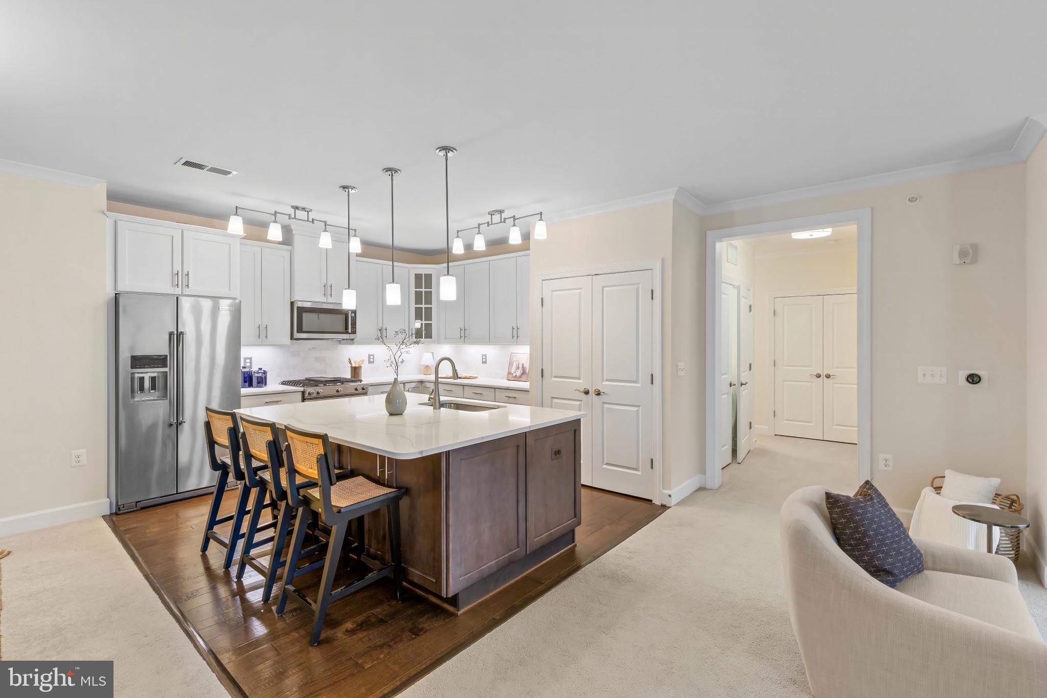 10520 RESORT ROAD 304