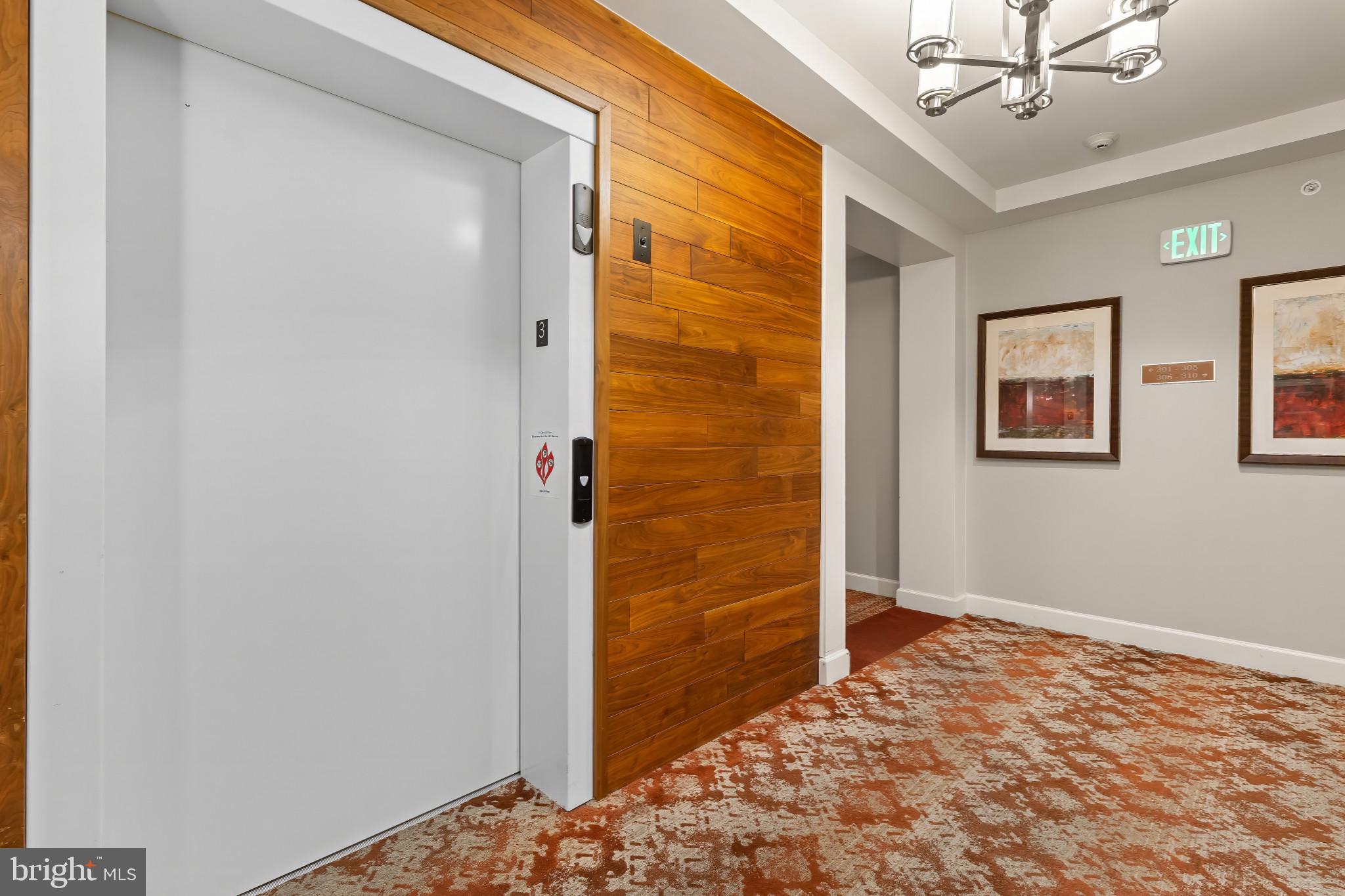 10520 RESORT ROAD 304