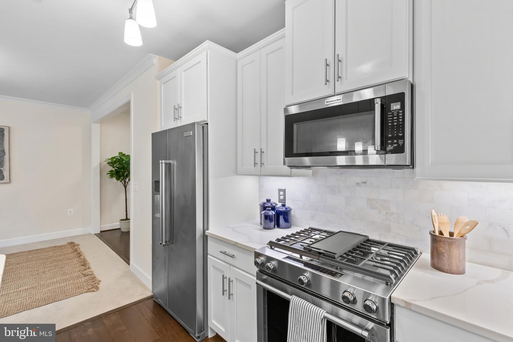 10520 RESORT ROAD 304