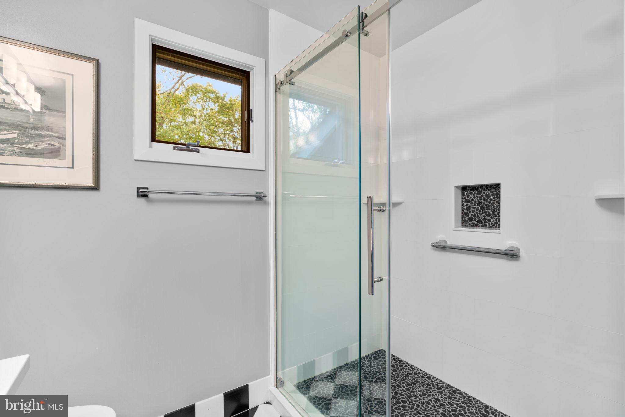 11822 LINDEN CHAPEL ROAD