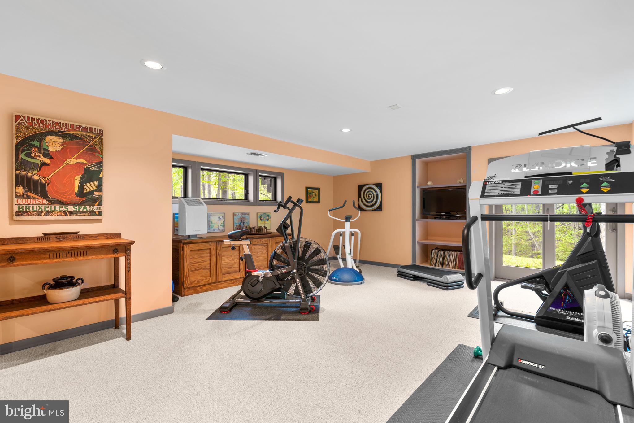 11822 LINDEN CHAPEL ROAD