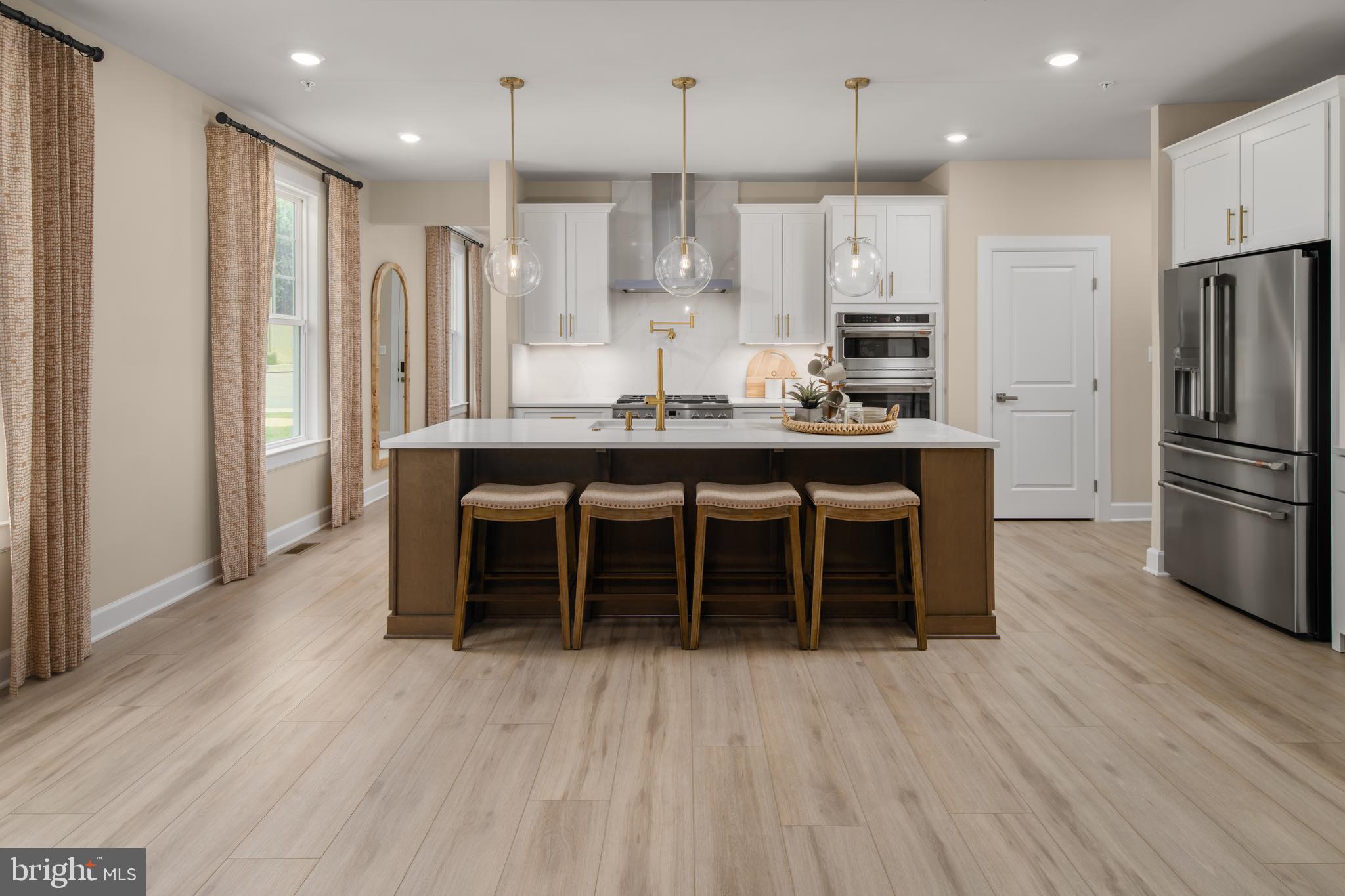 6497 SWIMMER ROW WAY