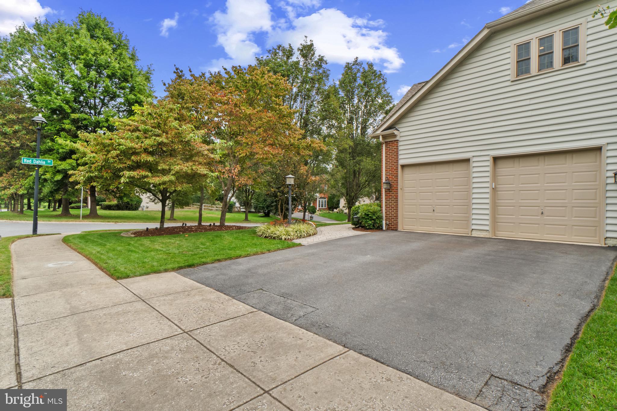 10715 TAYLOR FARM ROAD