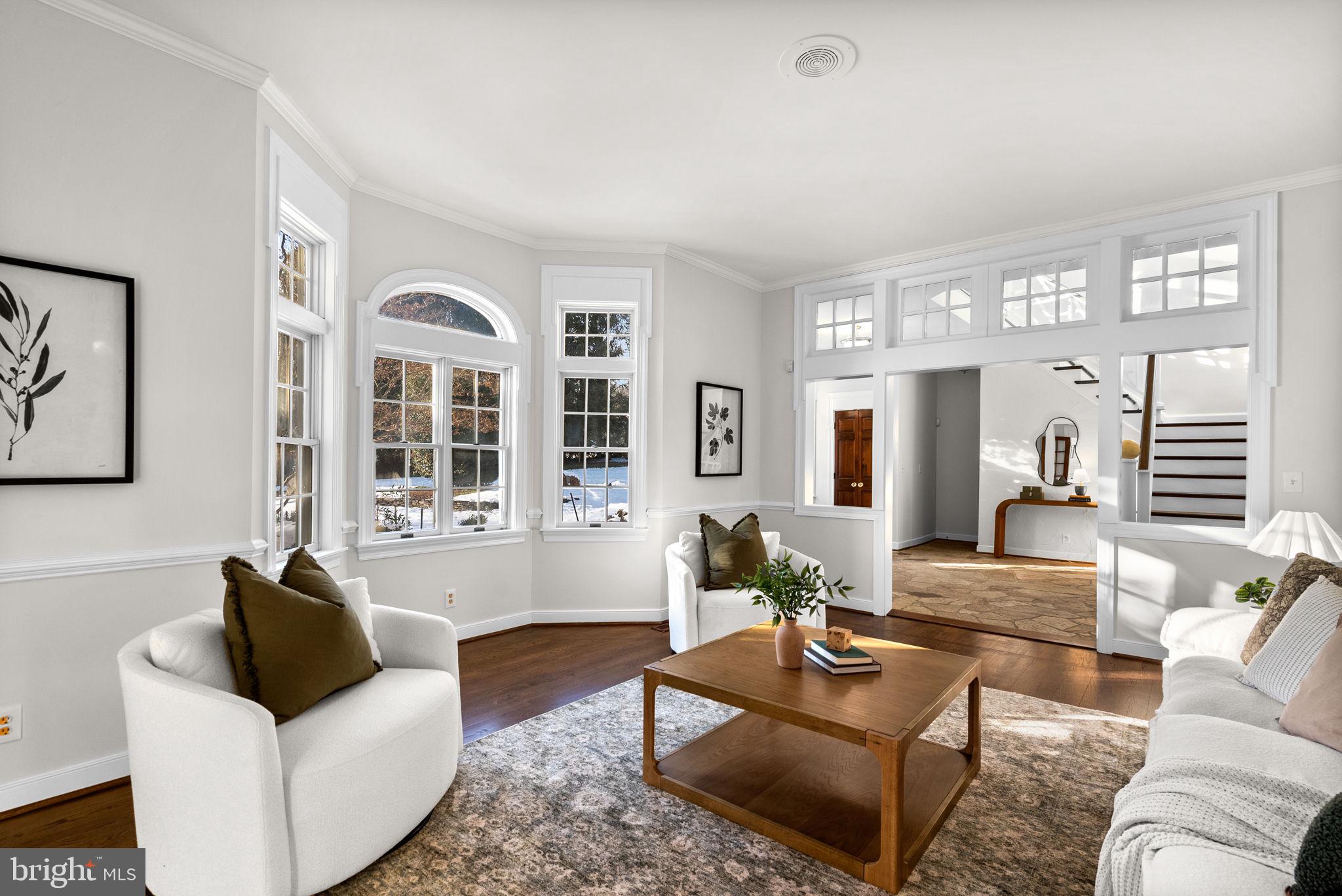 2840 KINGS GIFT DRIVE