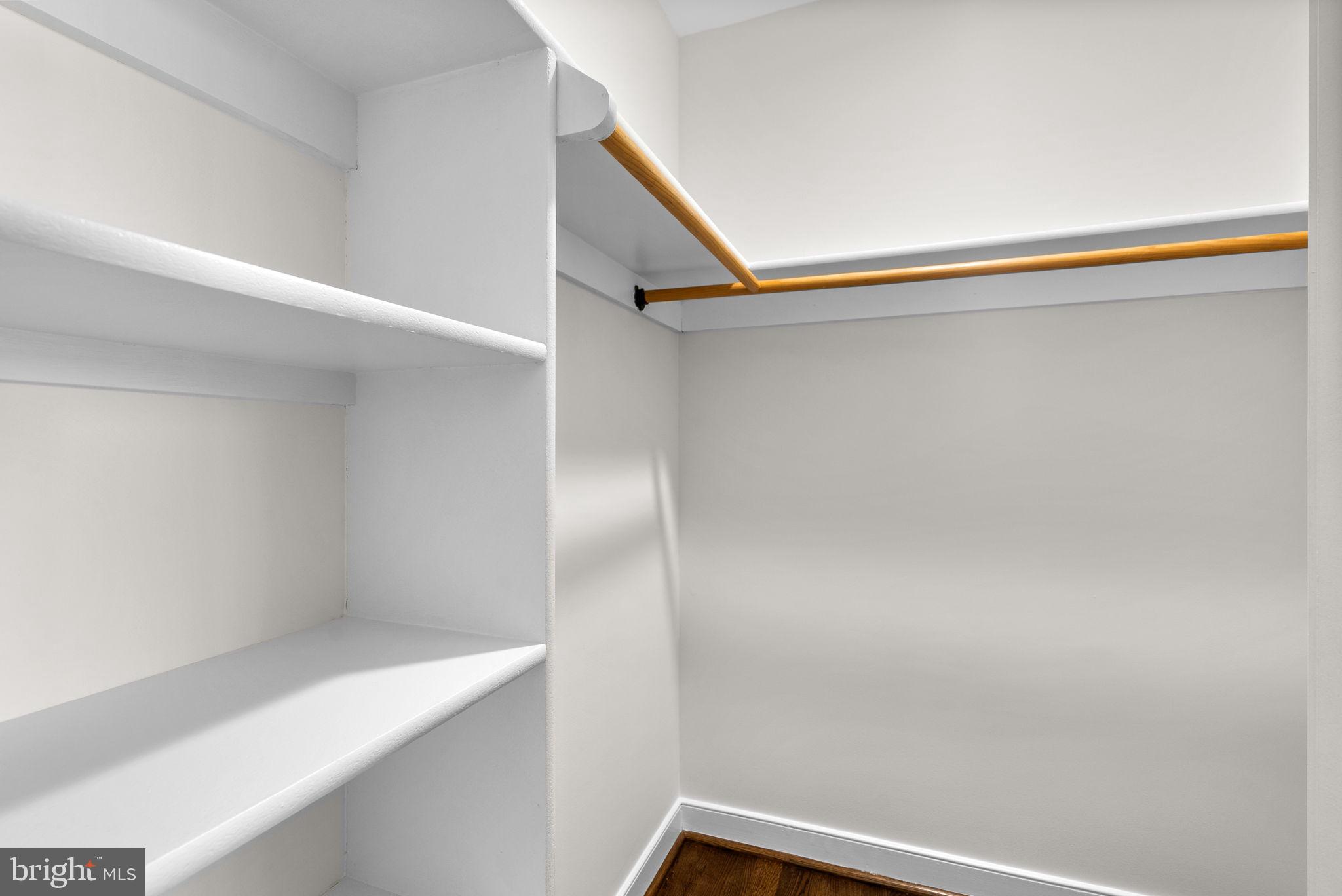 2840 KINGS GIFT DRIVE