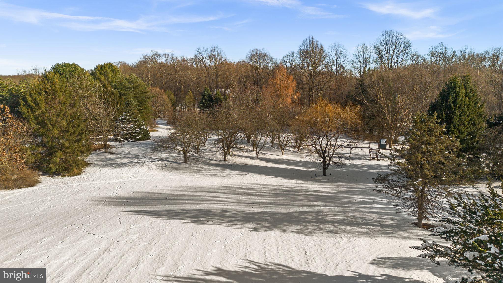 2840 KINGS GIFT DRIVE