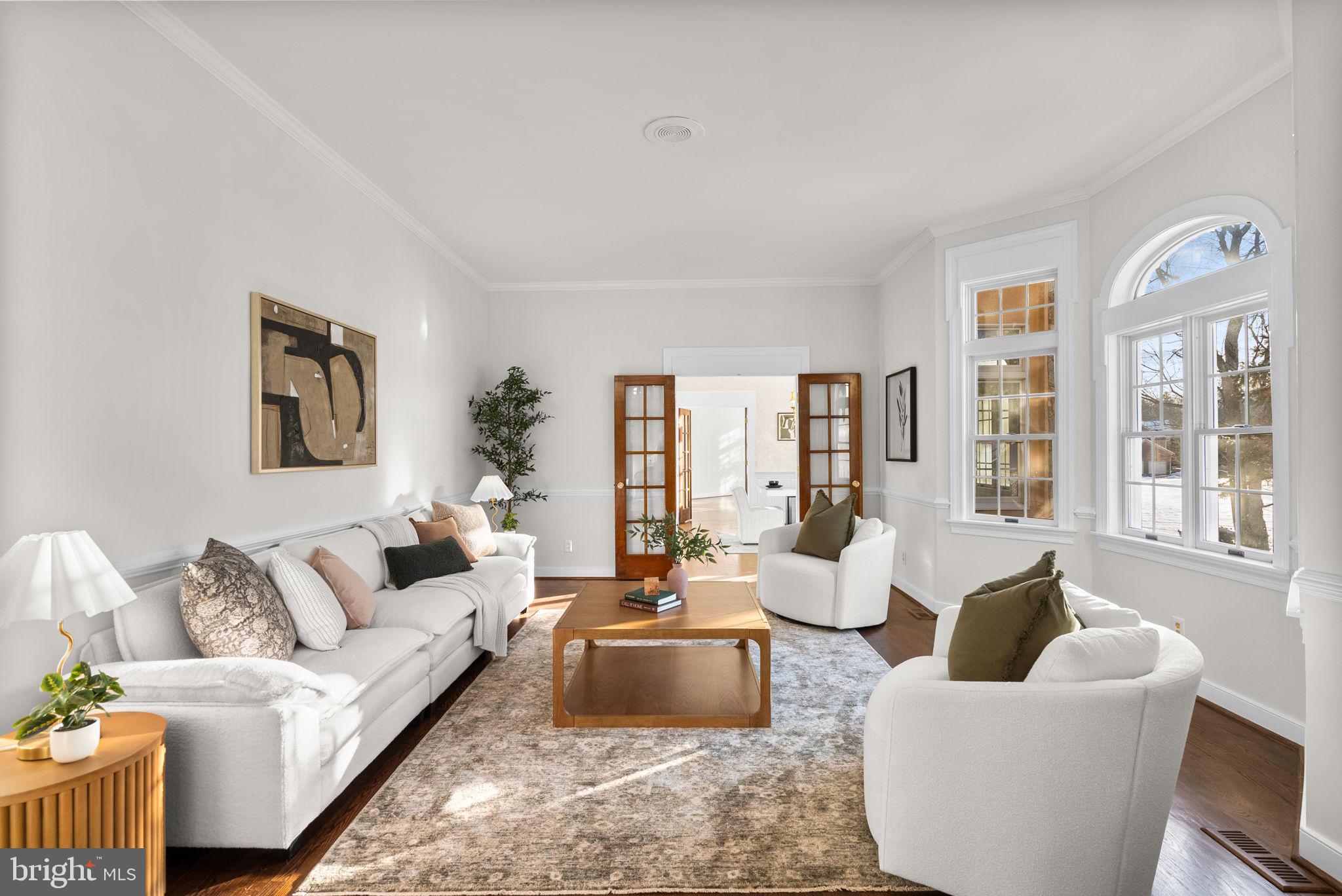 2840 KINGS GIFT DRIVE