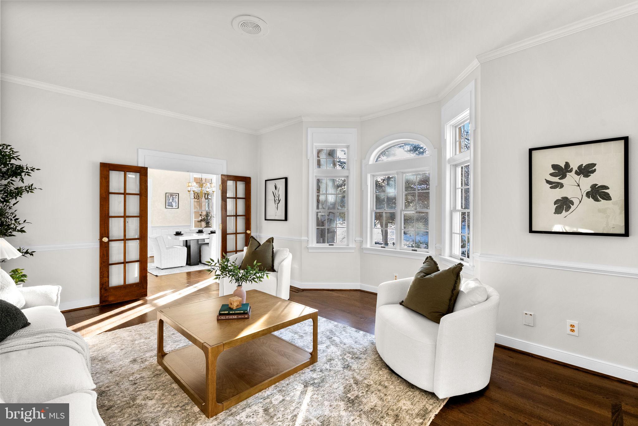 2840 KINGS GIFT DRIVE