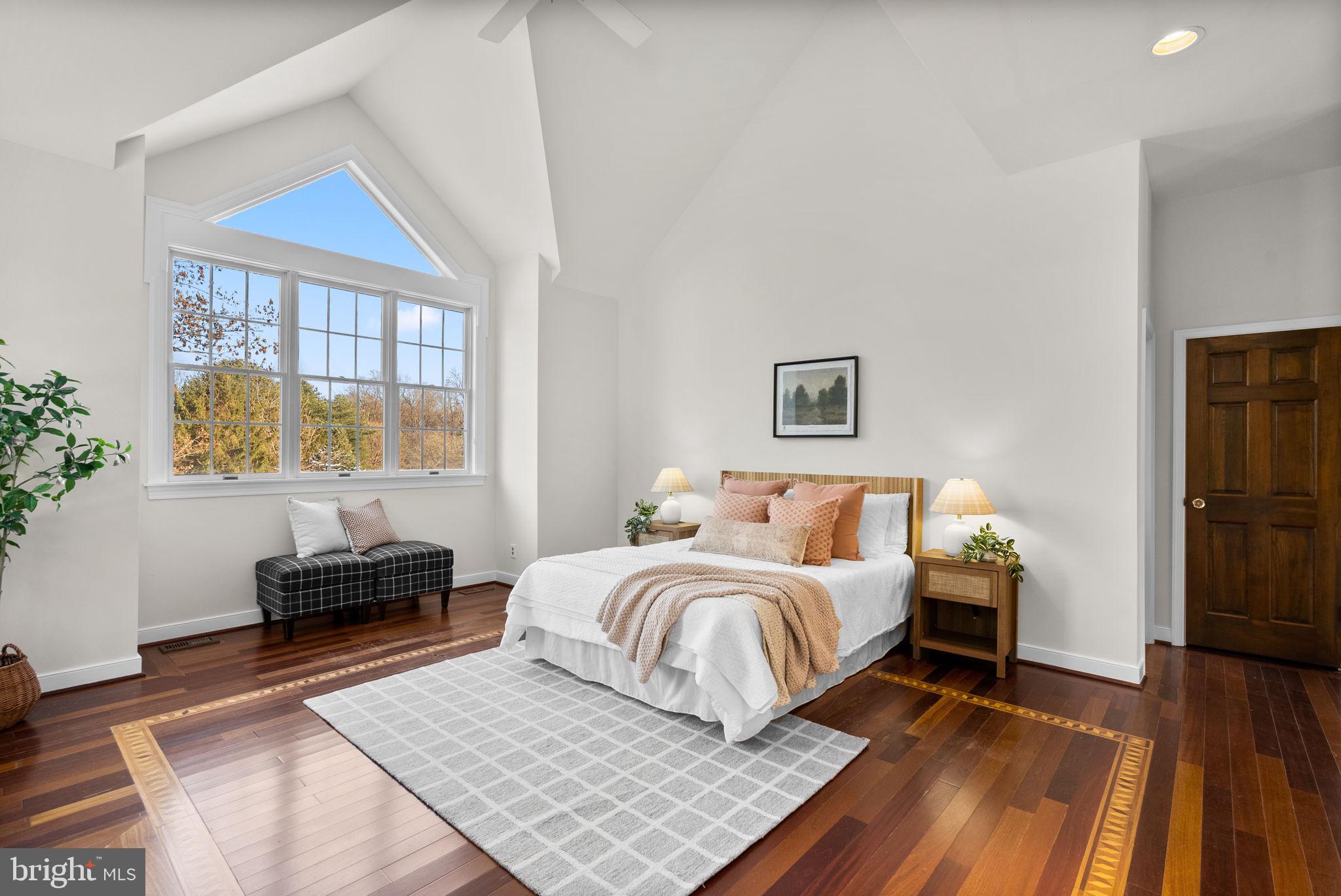 2840 KINGS GIFT DRIVE