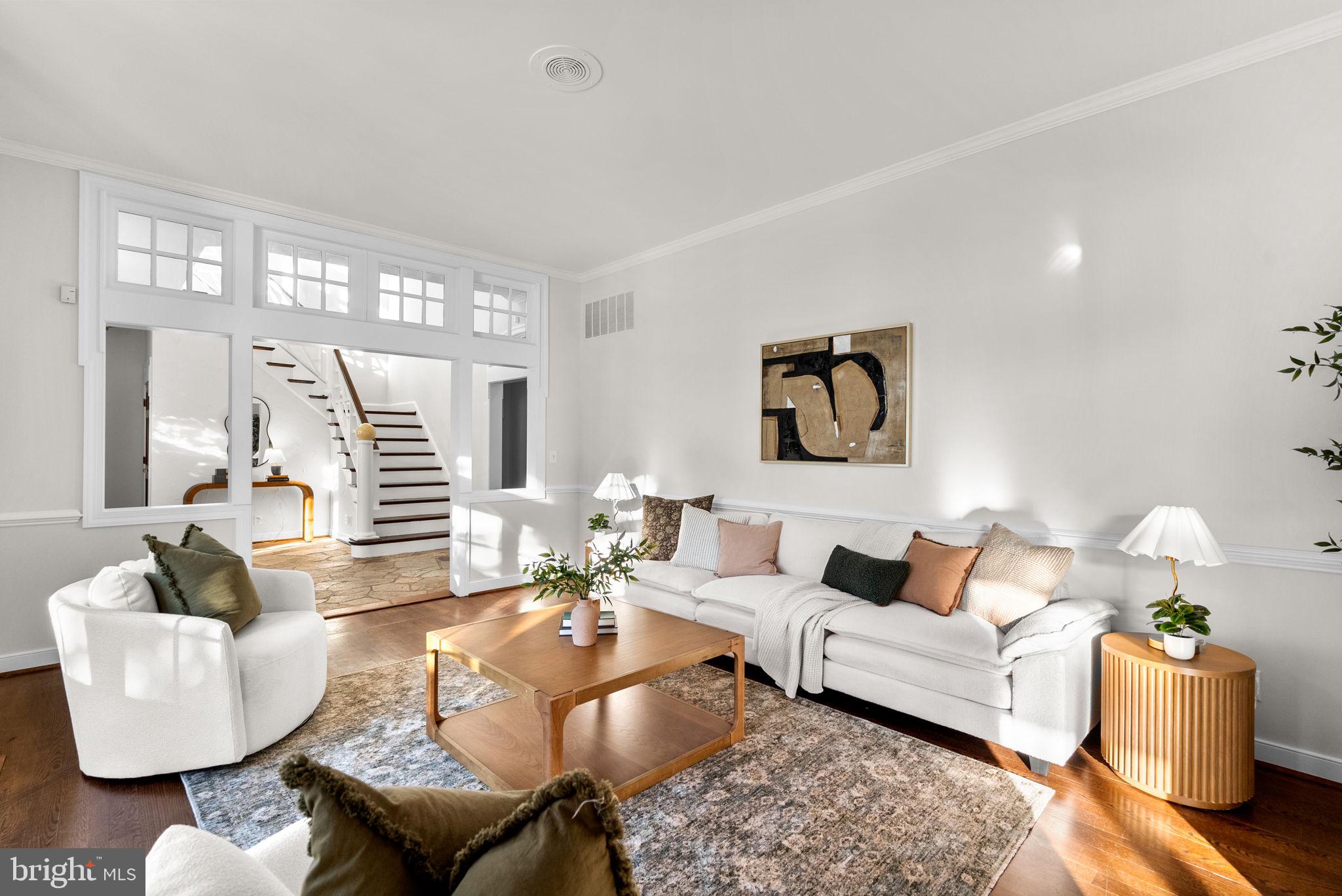 2840 KINGS GIFT DRIVE