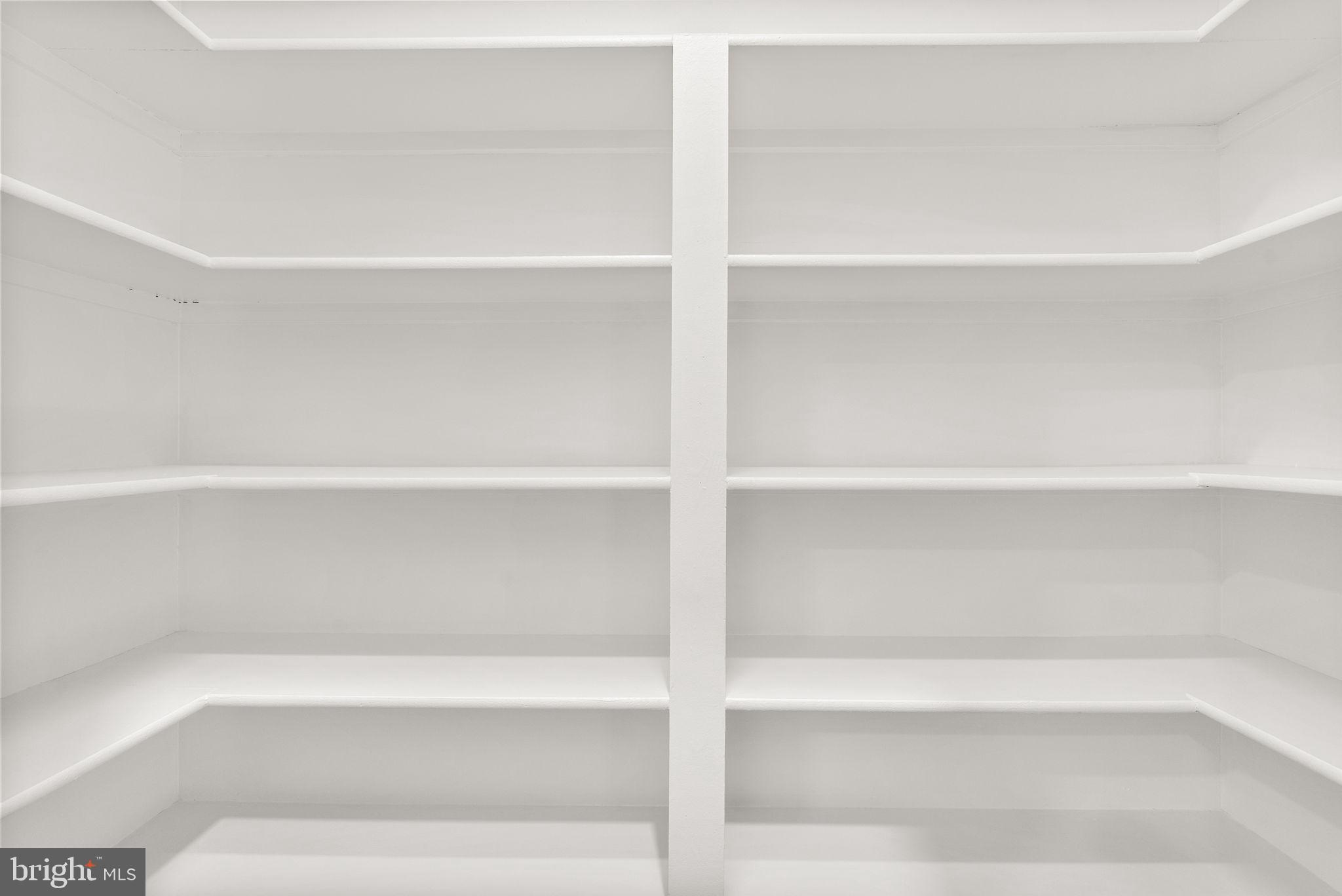 2840 KINGS GIFT DRIVE