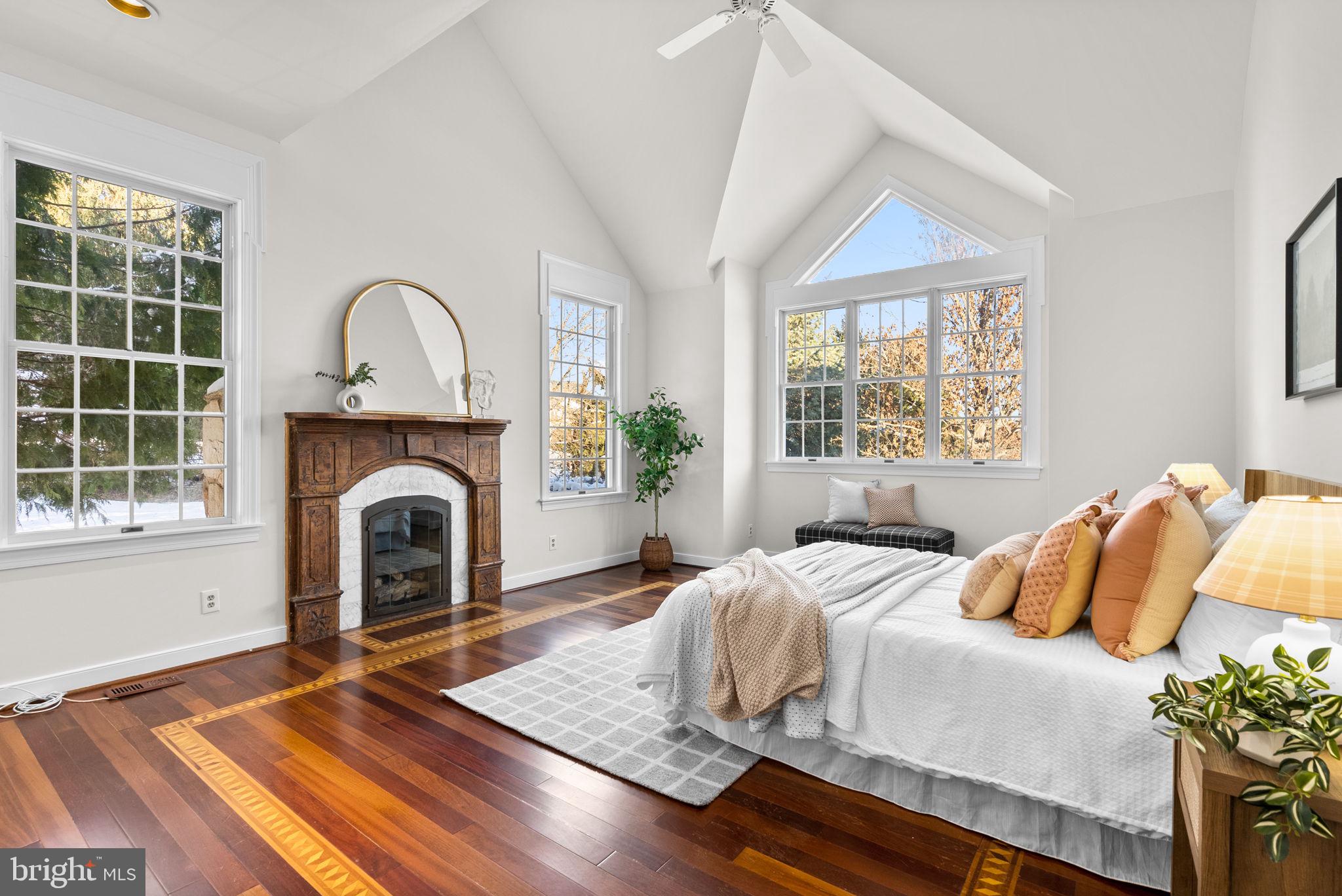 2840 KINGS GIFT DRIVE