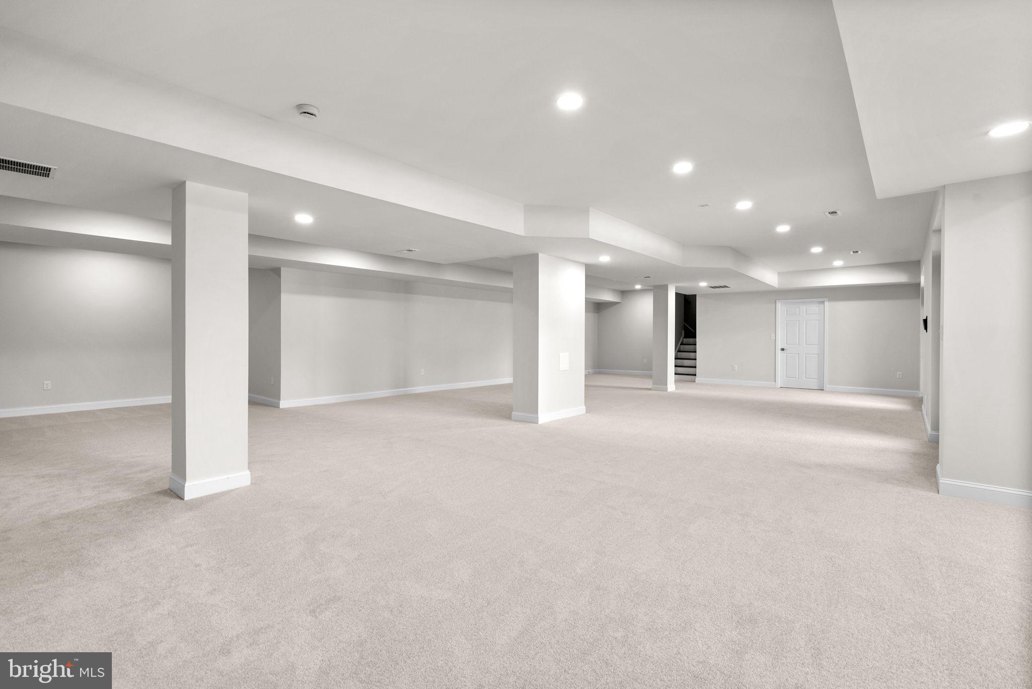 2840 KINGS GIFT DRIVE