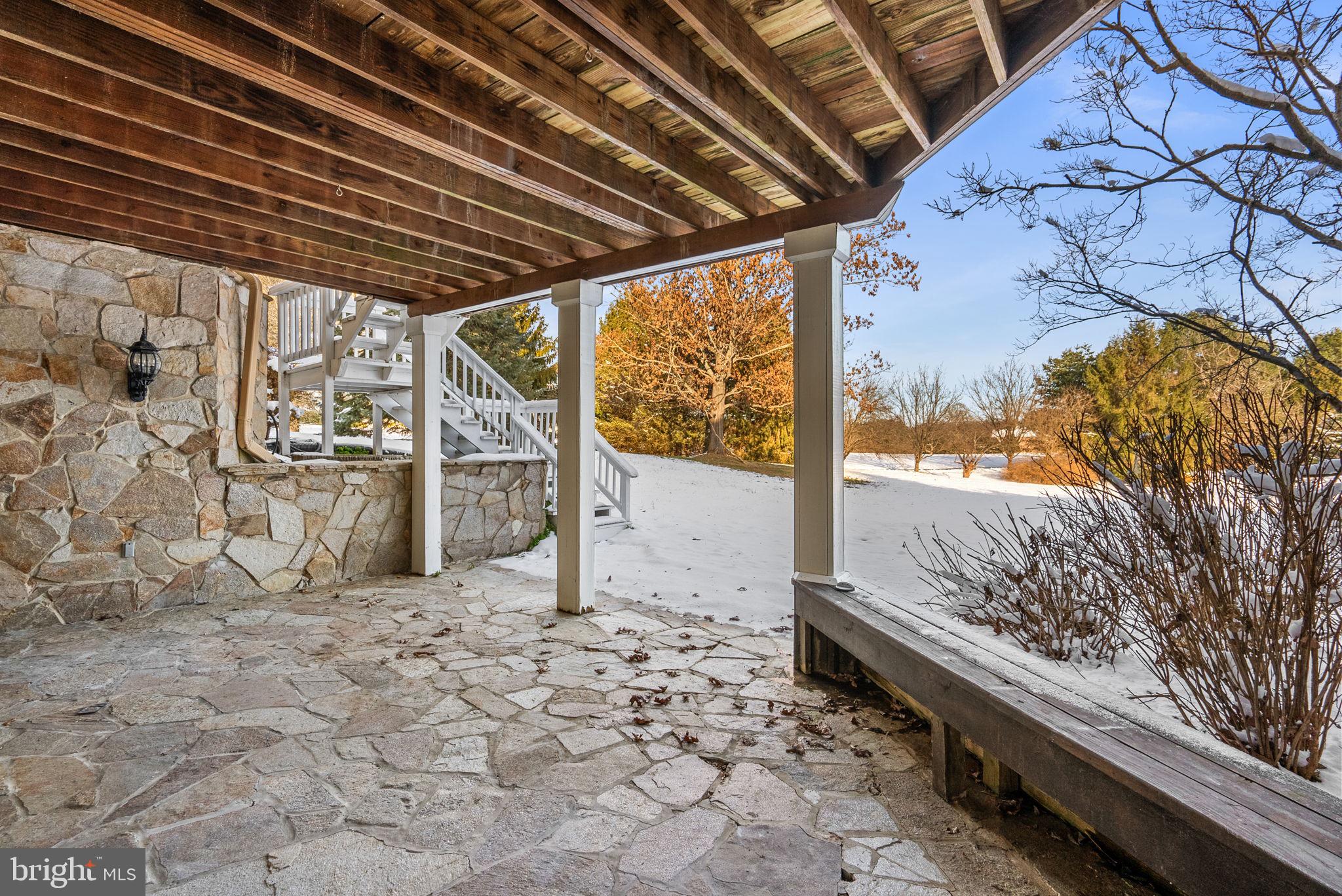 2840 KINGS GIFT DRIVE