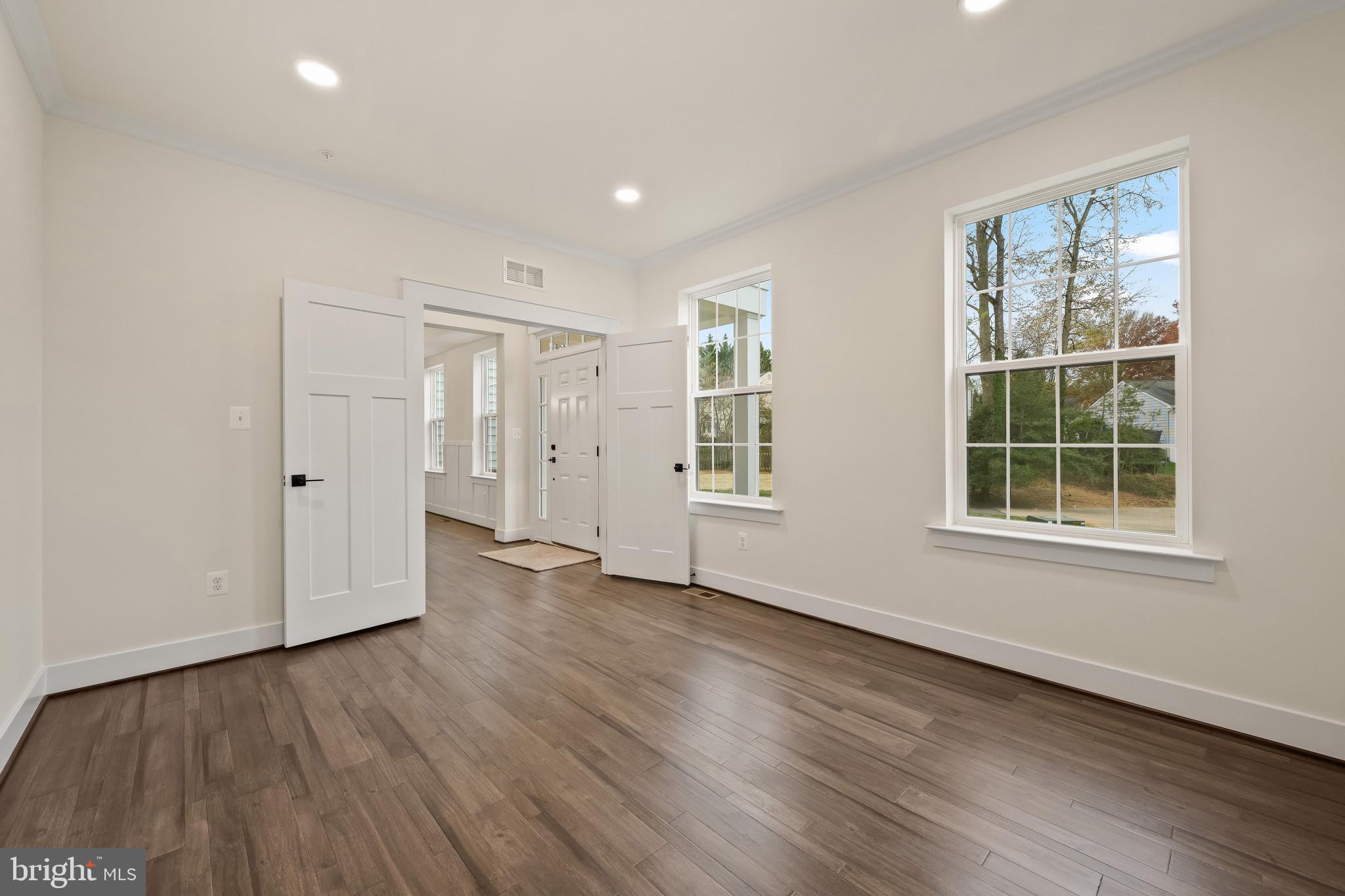 10472 BALTIMORE NATIONAL PIKE