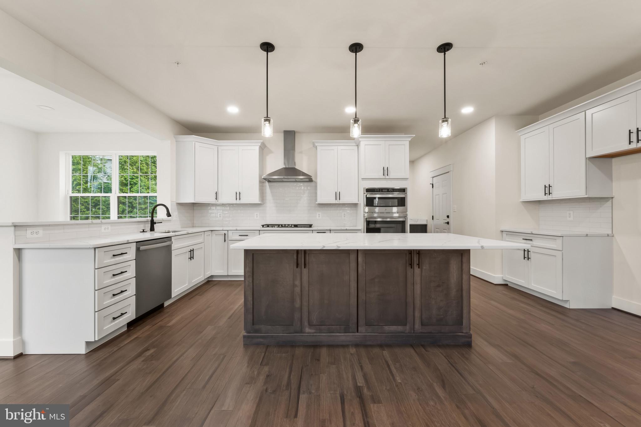 10472 BALTIMORE NATIONAL PIKE