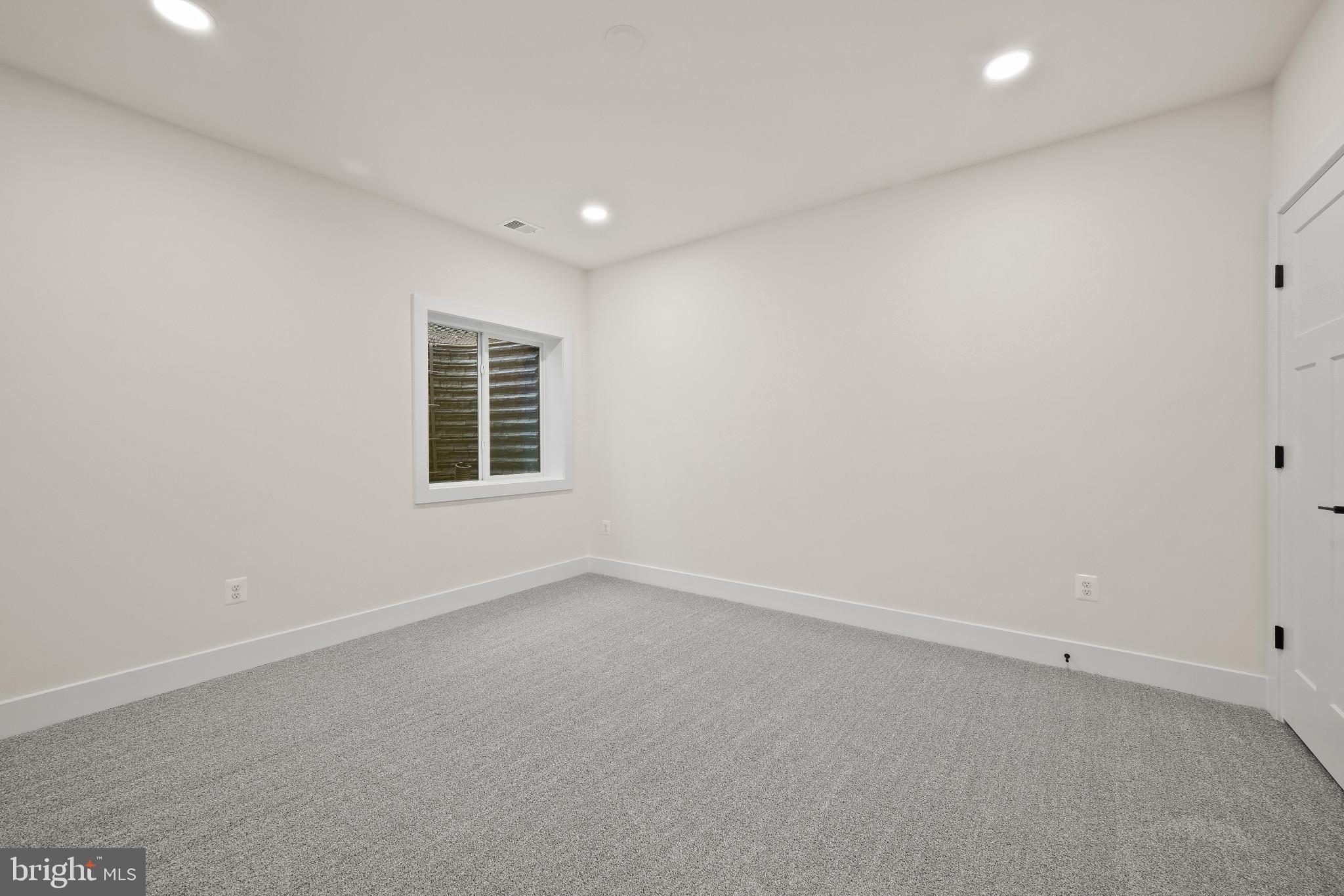 10472 BALTIMORE NATIONAL PIKE