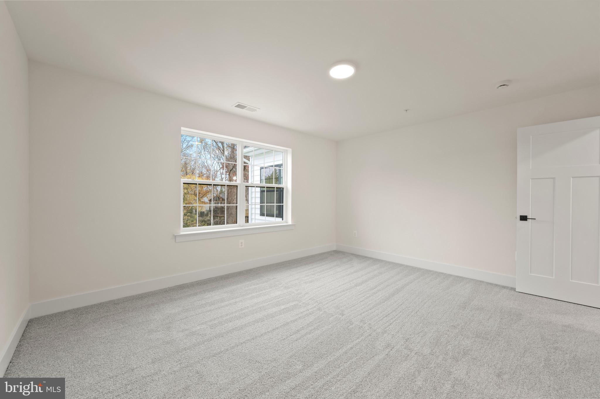 10472 BALTIMORE NATIONAL PIKE