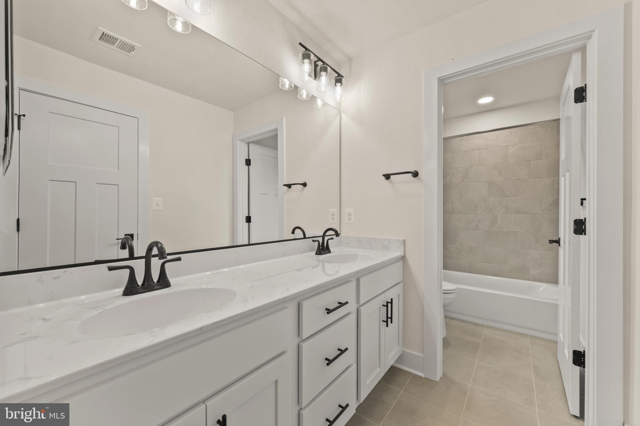 10472 BALTIMORE NATIONAL PIKE