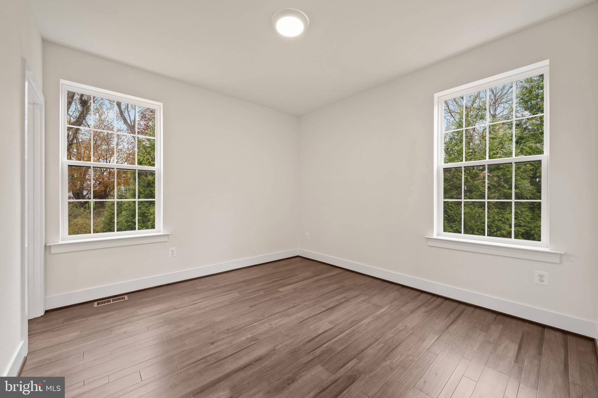 10472 BALTIMORE NATIONAL PIKE