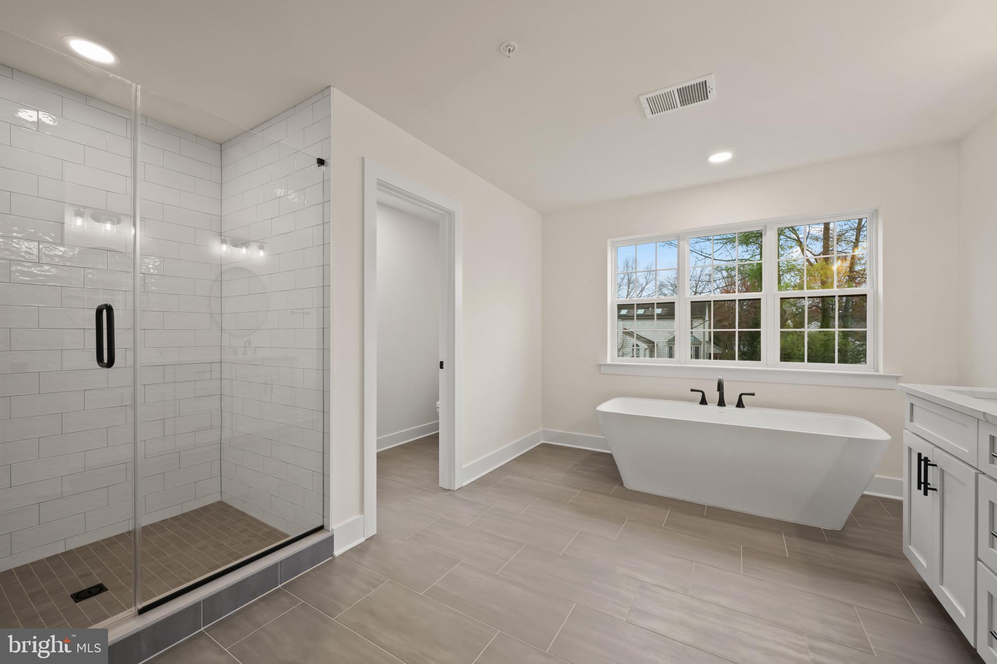 10472 BALTIMORE NATIONAL PIKE