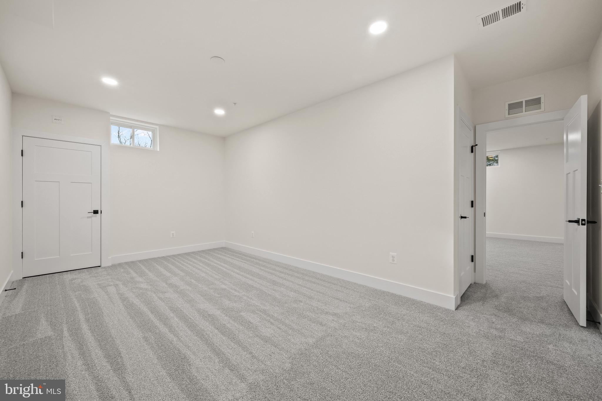 10472 BALTIMORE NATIONAL PIKE