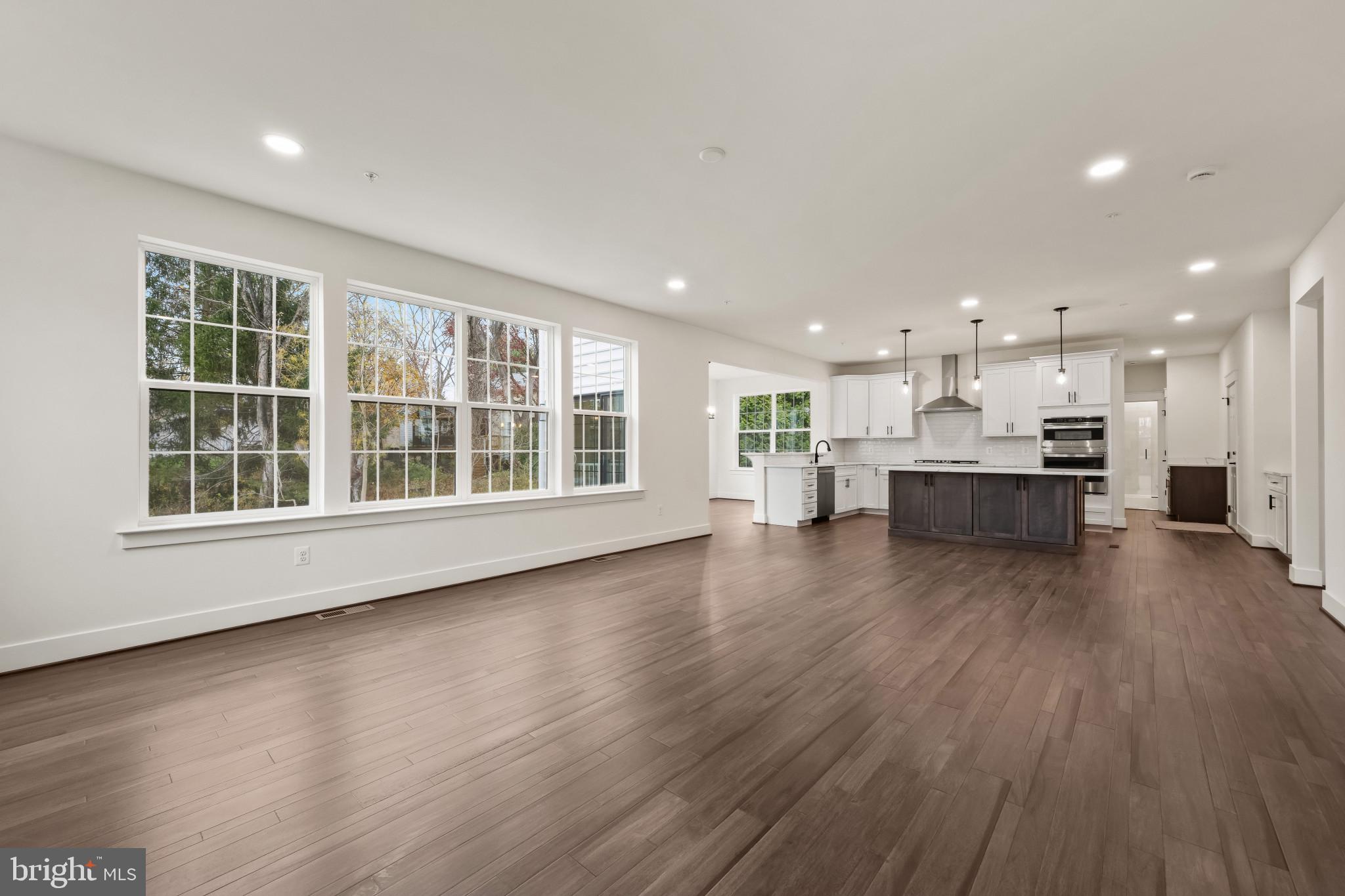 10472 BALTIMORE NATIONAL PIKE