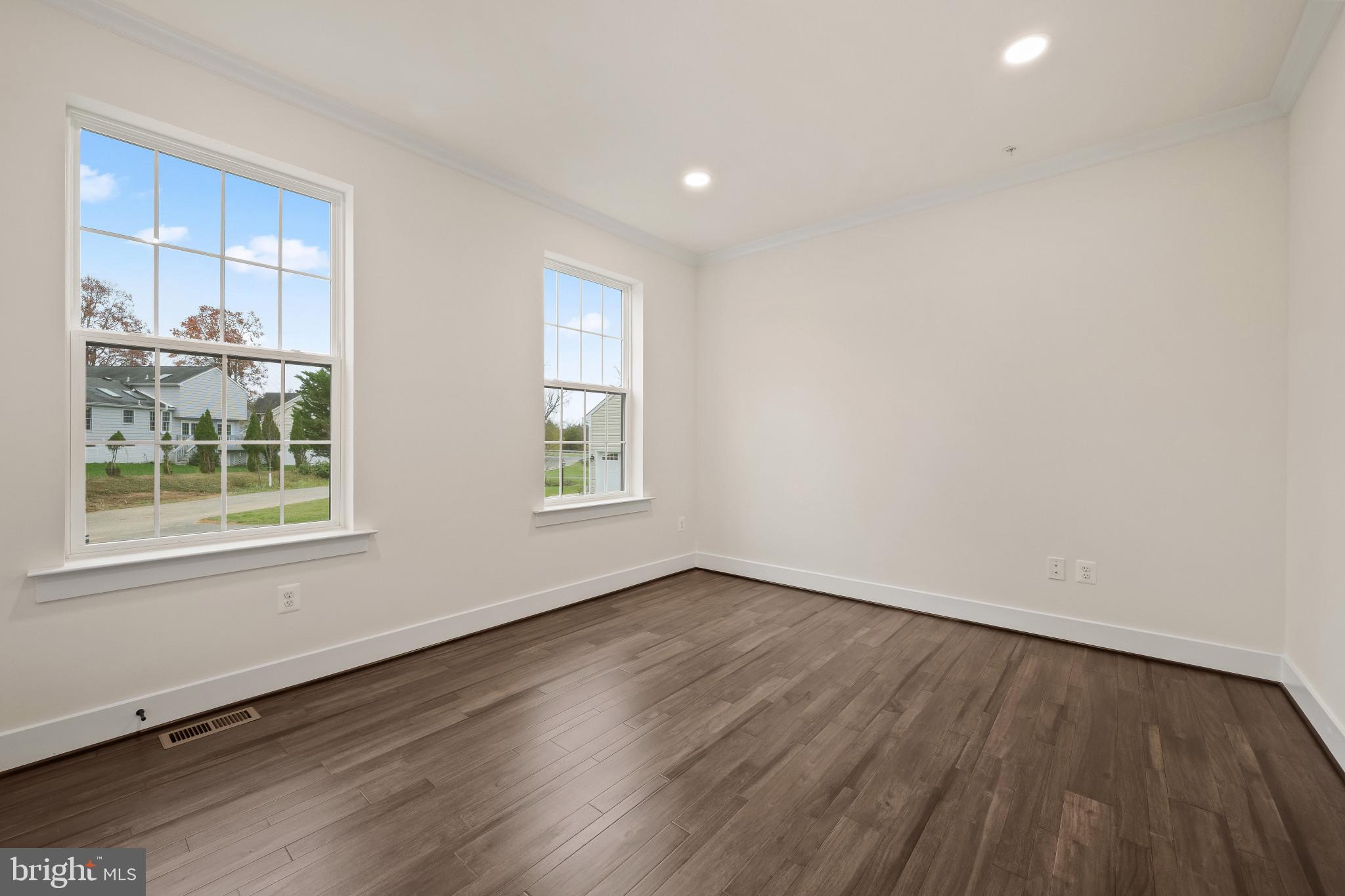 10472 BALTIMORE NATIONAL PIKE