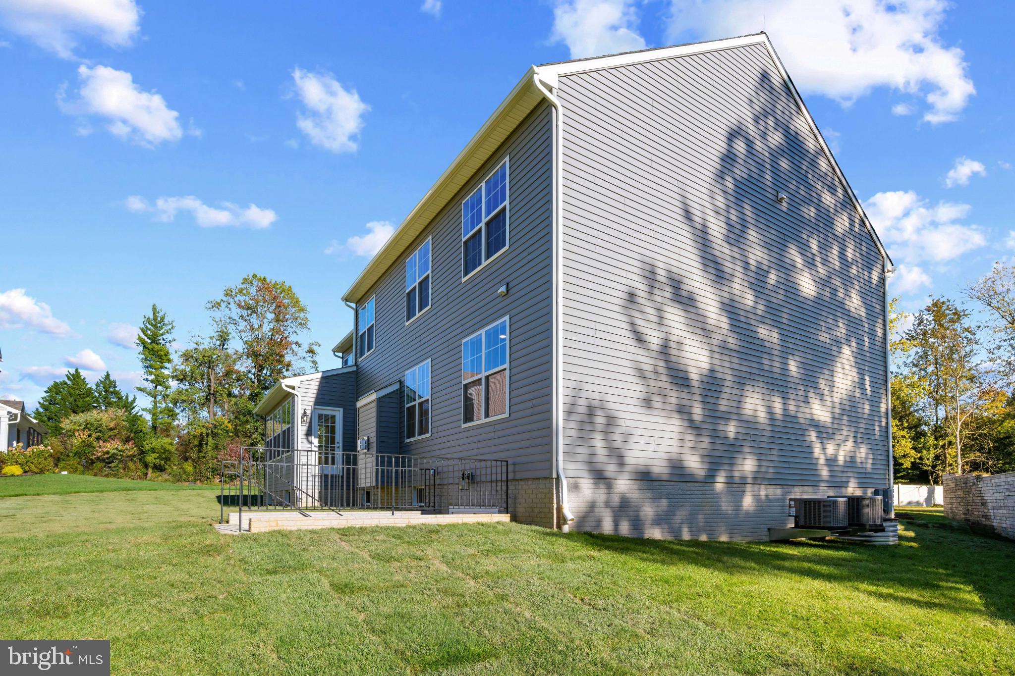 10480 BALTIMORE NATIONAL PIKE