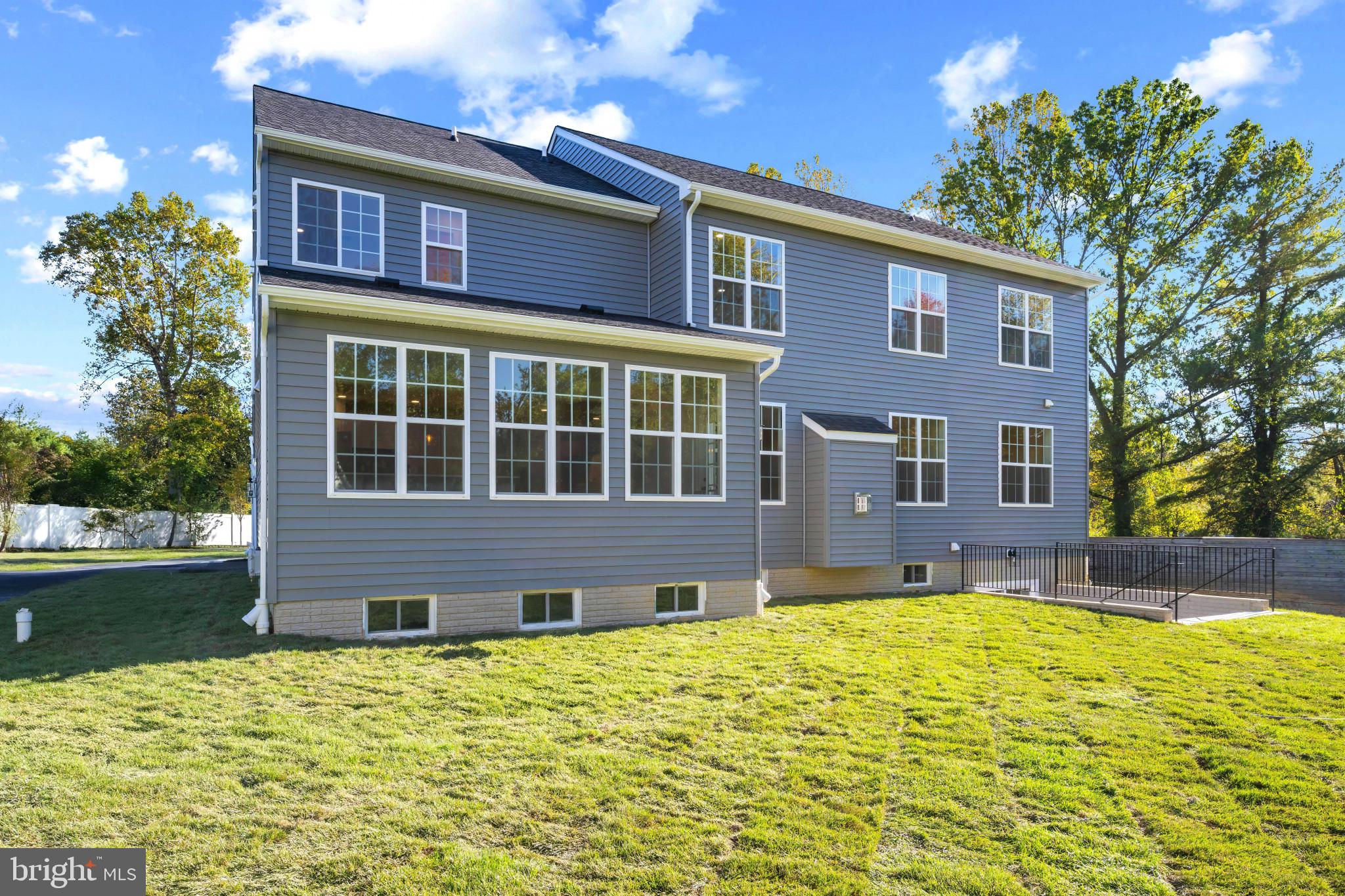 10480 BALTIMORE NATIONAL PIKE