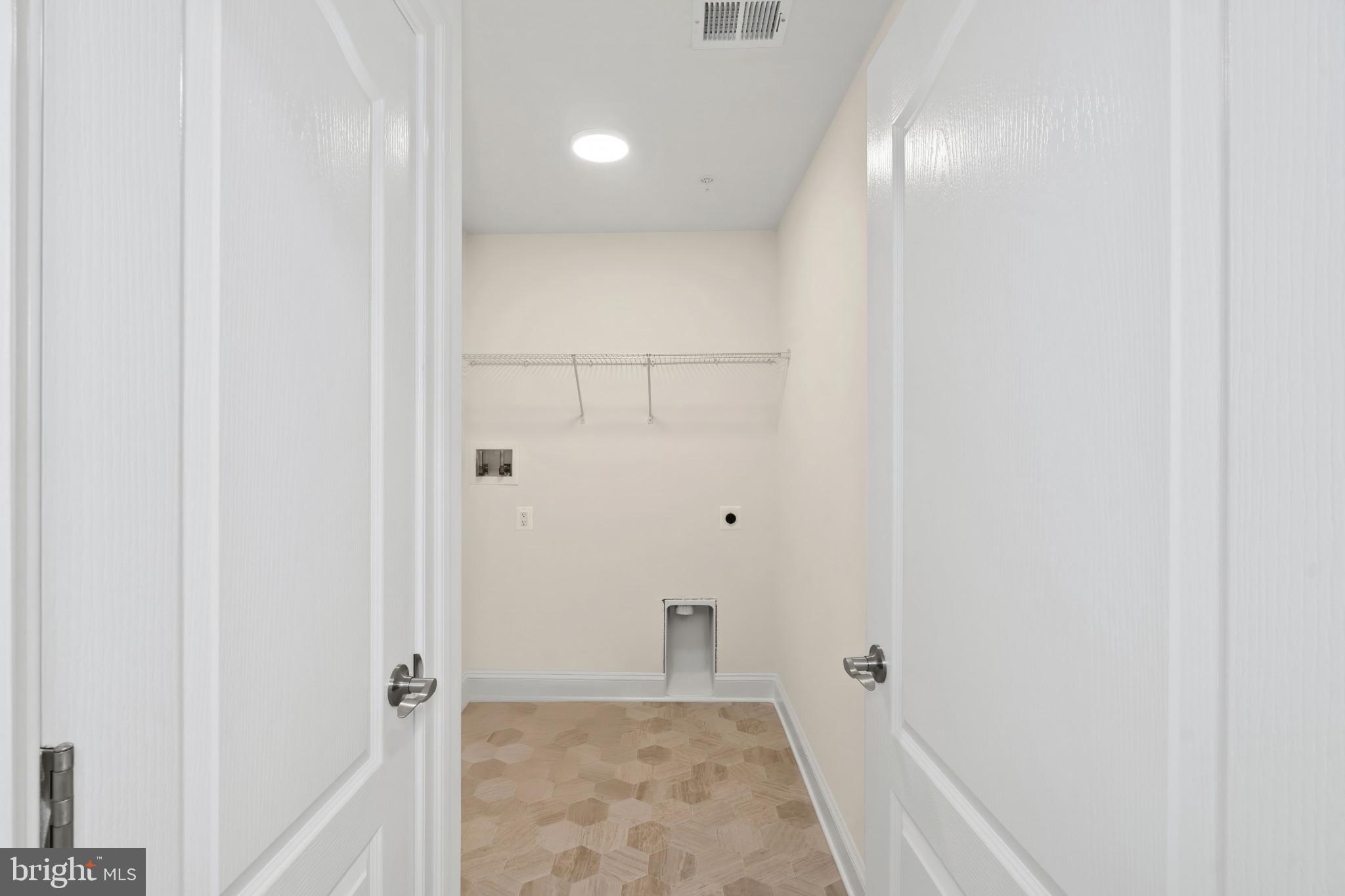 10480 BALTIMORE NATIONAL PIKE