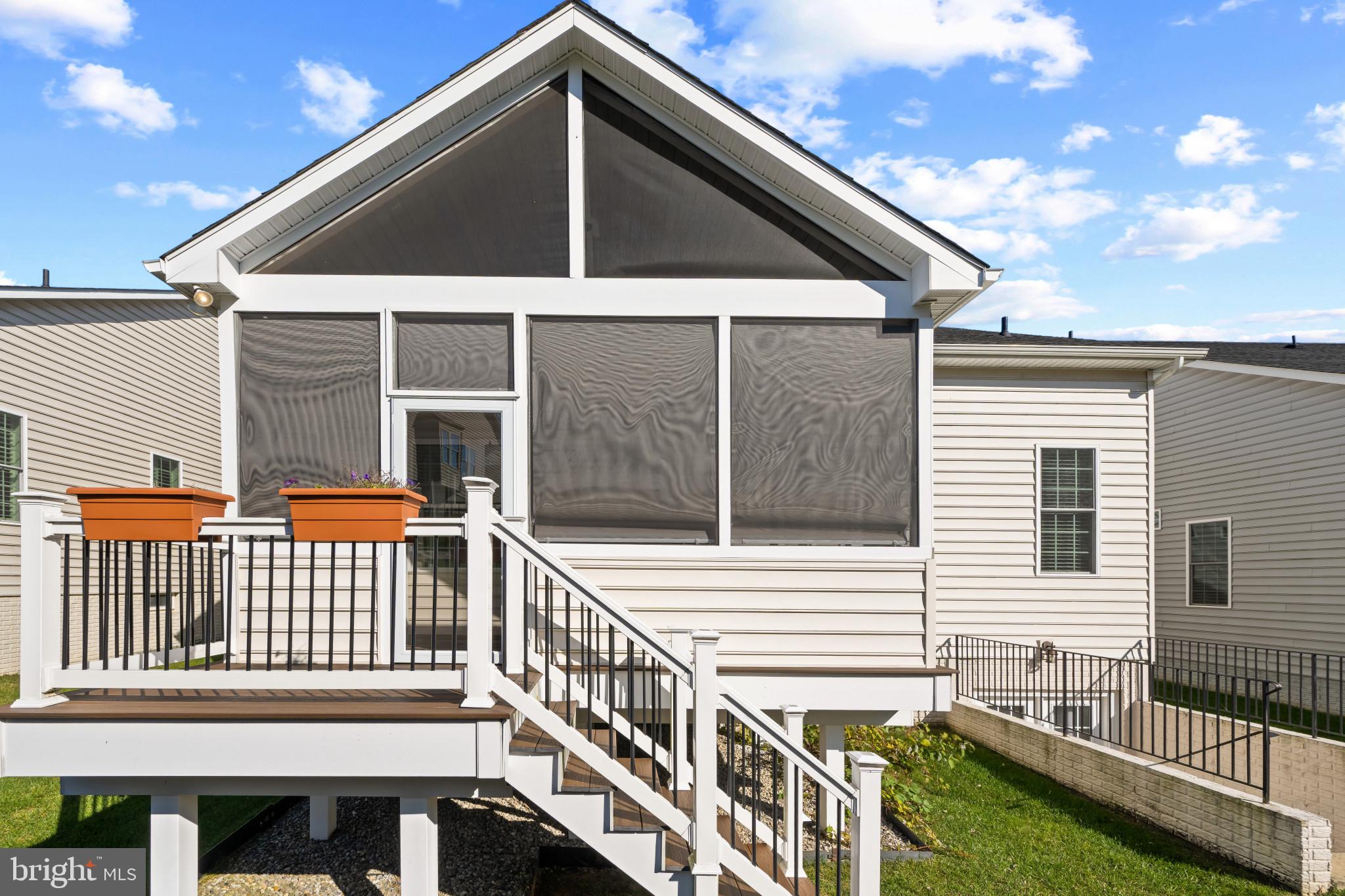 2740 EMMA STONE DRIVE