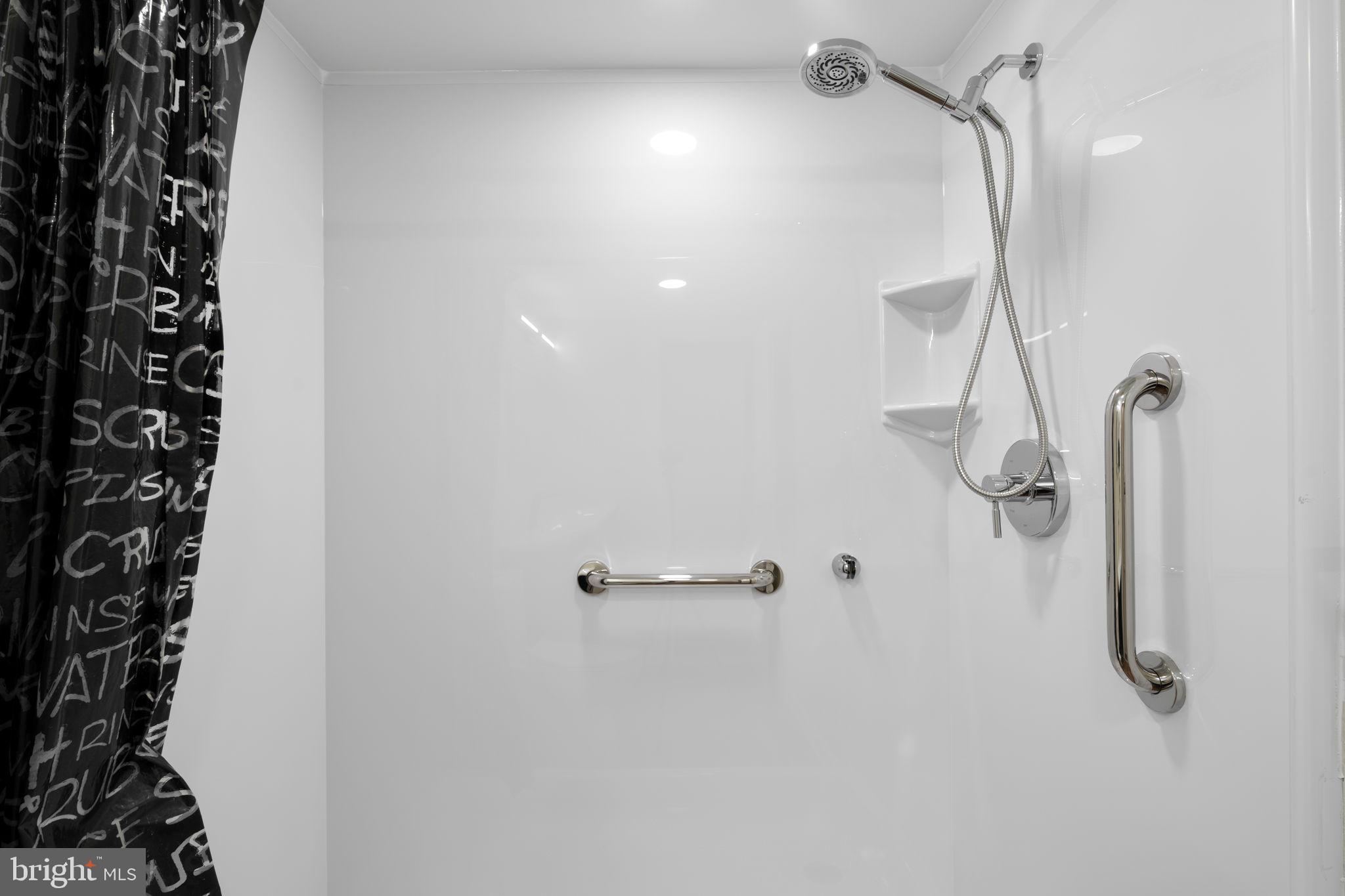 10053 WINDSTREAM DRIVE 3