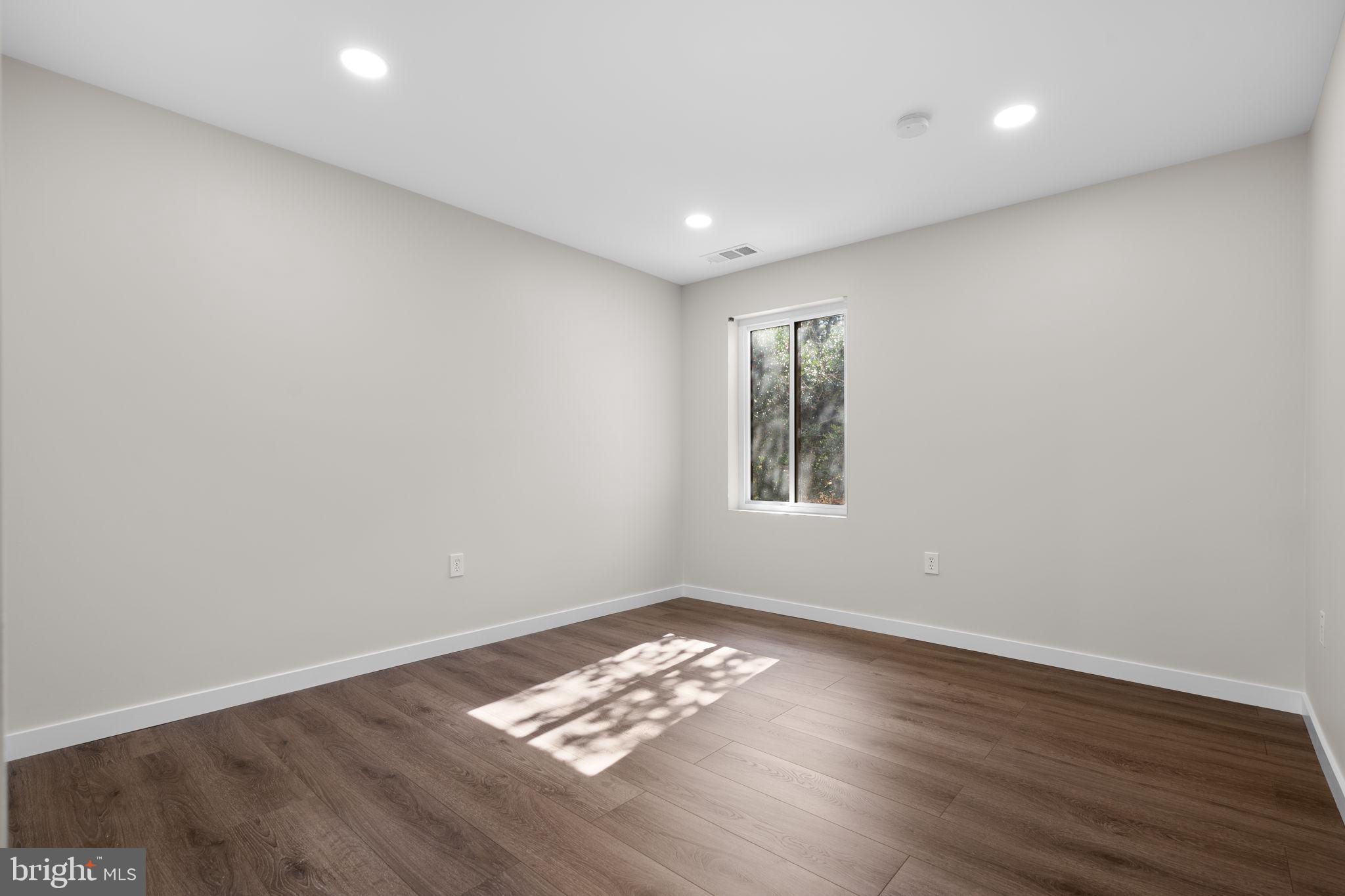 10053 WINDSTREAM DRIVE 3