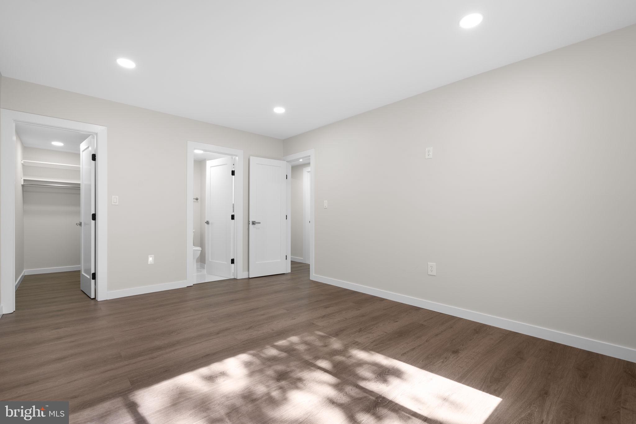 10053 WINDSTREAM DRIVE 3